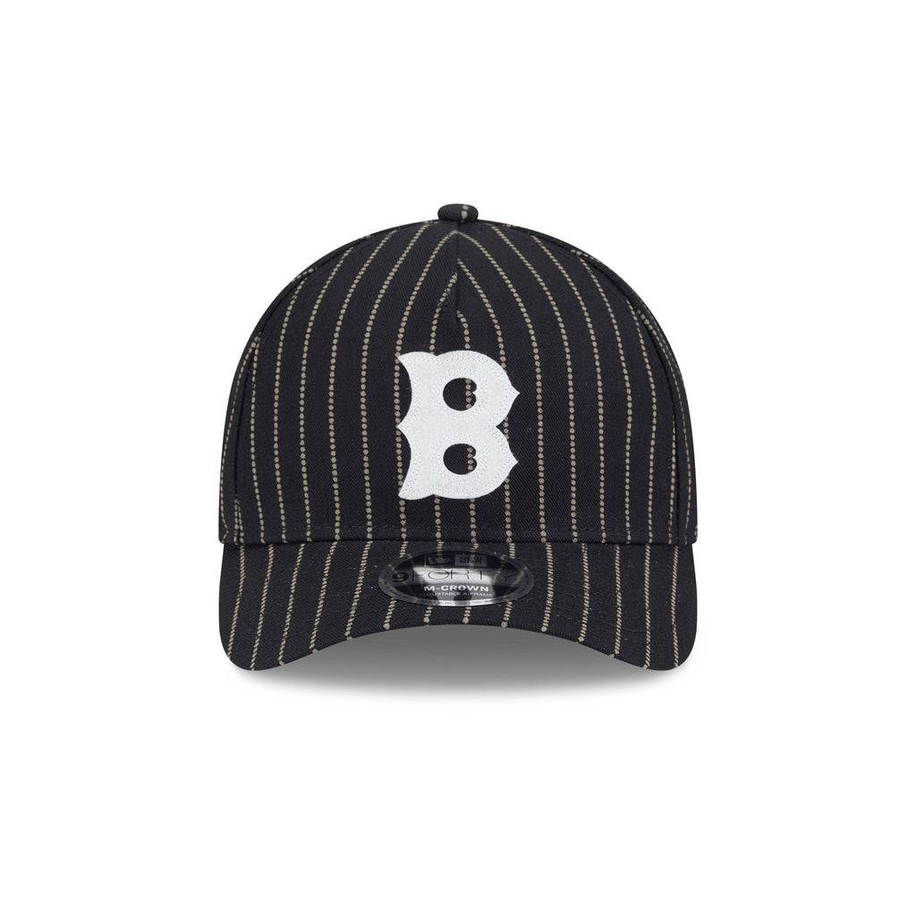 https://cdn.shopify.com/s/files/1/0601/2554/4675/files/60745184_9FORTYMCAF_AZTECPATTERN9TWENTY26_BOSRED_NVY_F.jpg?v=1746108049