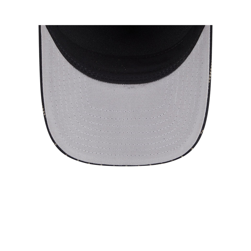 https://cdn.shopify.com/s/files/1/0601/2554/4675/files/60745184_9FORTYMCAF_AZTECPATTERN9TWENTY26_BOSRED_NVY_UV.jpg?v=1746108049