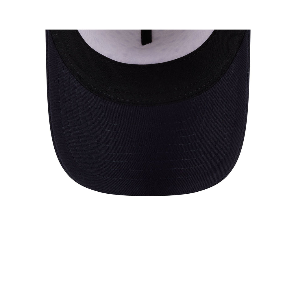 https://cdn.shopify.com/s/files/1/0601/2554/4675/files/60745203_9FORTYMCAF_MICOPRINT9FORTYMCAF_BOSRED_NVY_UV.jpg?v=1746108050