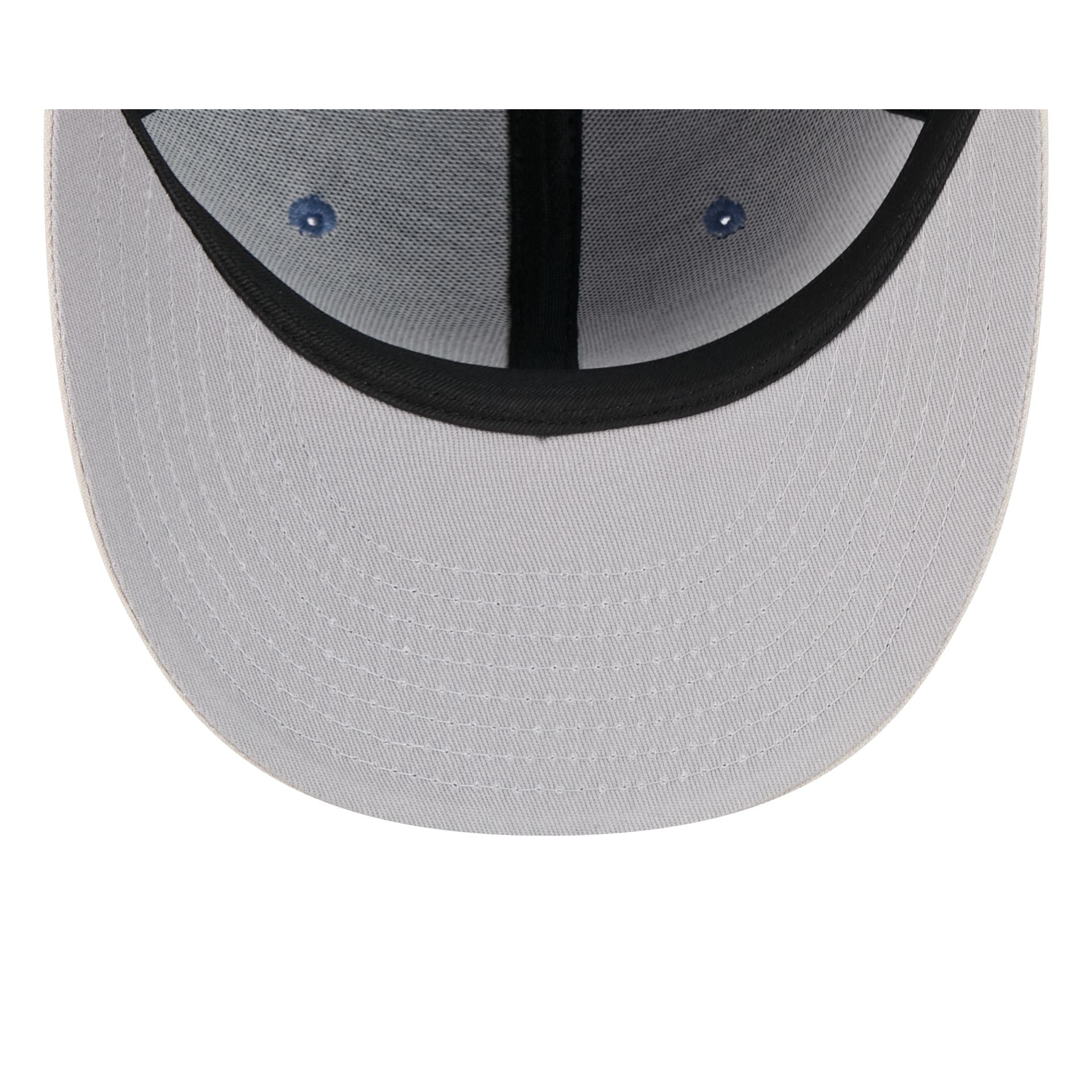 https://cdn.shopify.com/s/files/1/0601/2554/4675/files/60745260_59FIFTY_TTDENIMJACQRD5950_BOSRED_IND_UV.jpg?v=1746108052