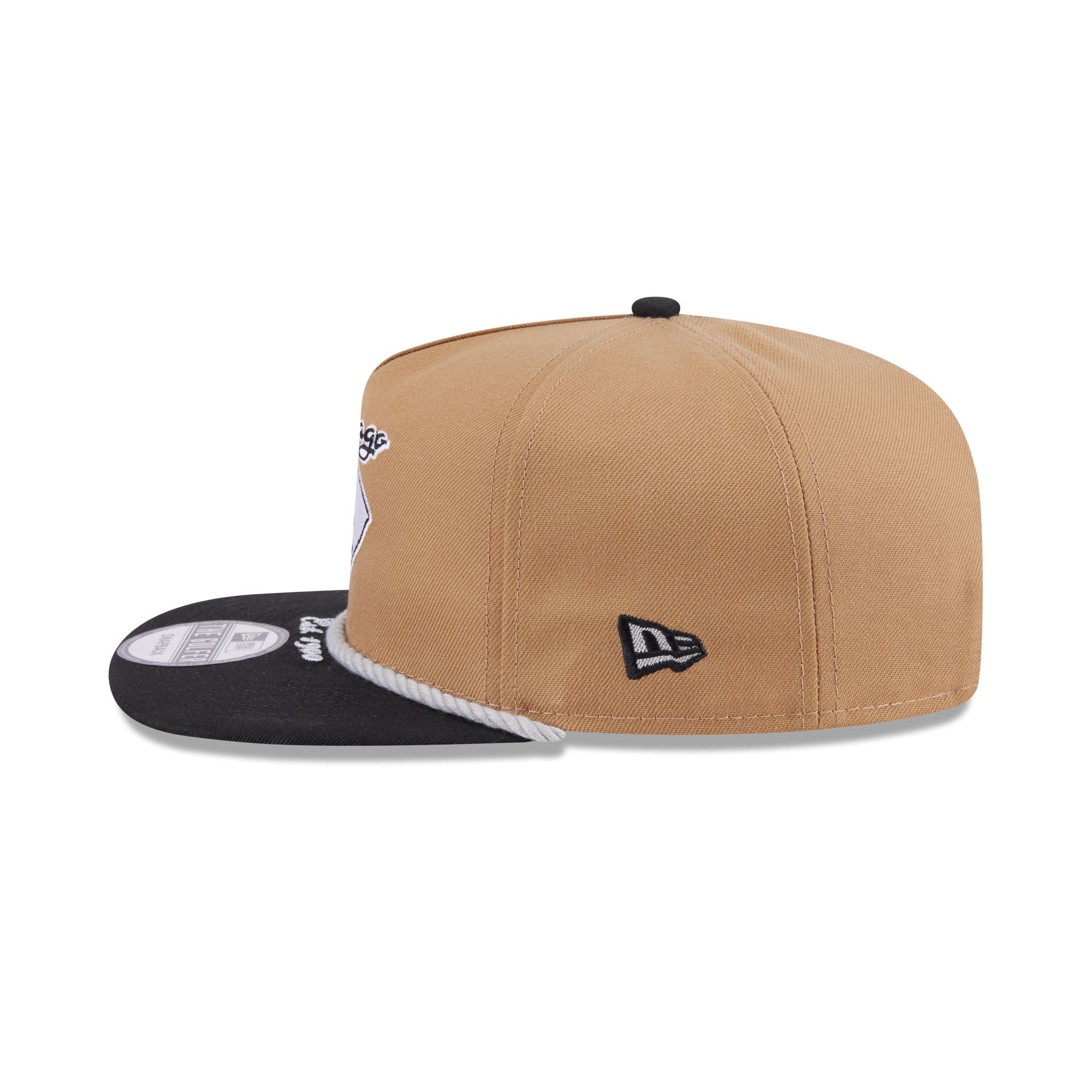 https://cdn.shopify.com/s/files/1/0601/2554/4675/files/60745781_GOLFER_LifestyleEnergy_CHIWHI_OTC_LSIDE.jpg?v=1743788645