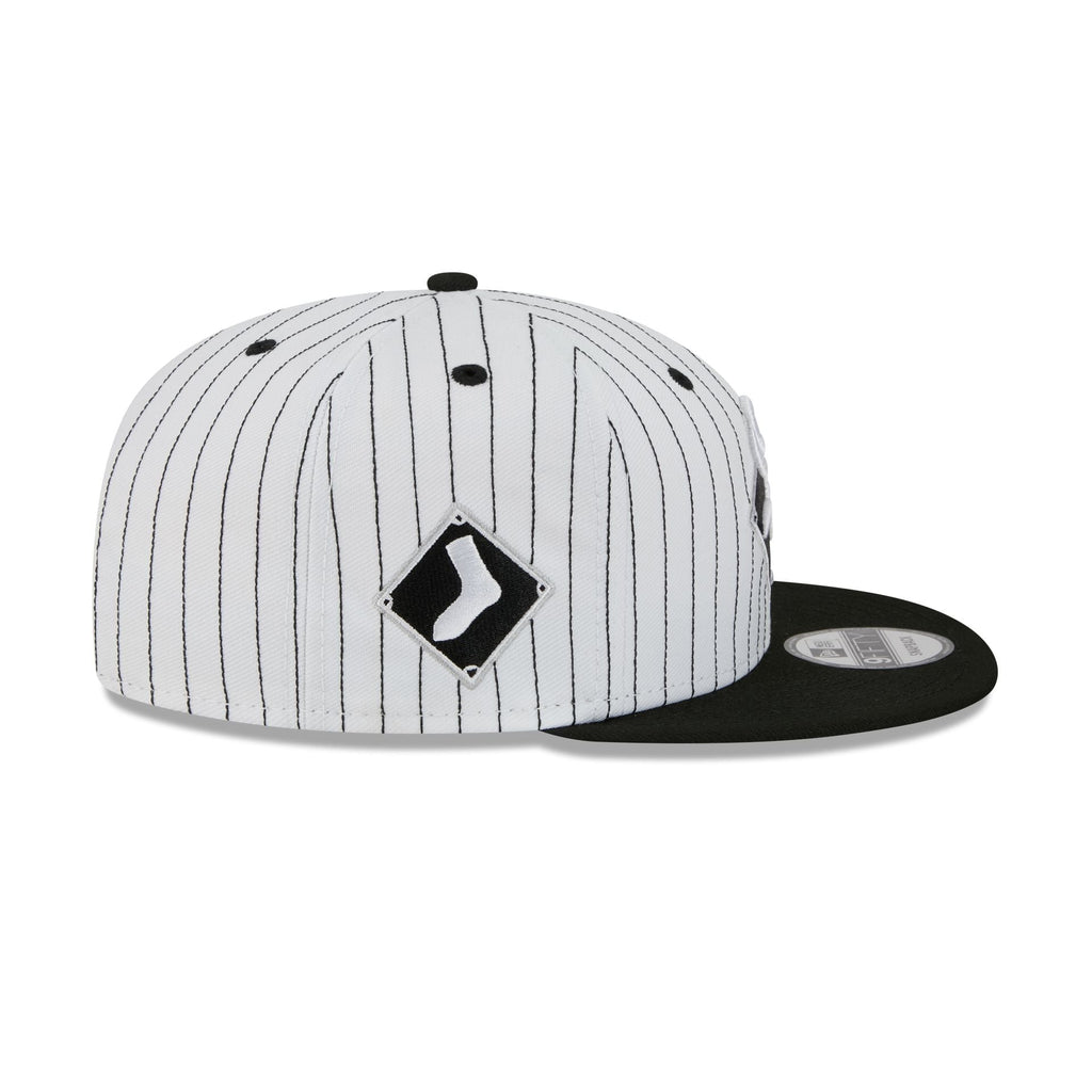 https://cdn.shopify.com/s/files/1/0601/2554/4675/files/60745873_9FIFTY_950DECEPTOR22947_CHIWHI_OTC_RSIDE.jpg?v=1753716534