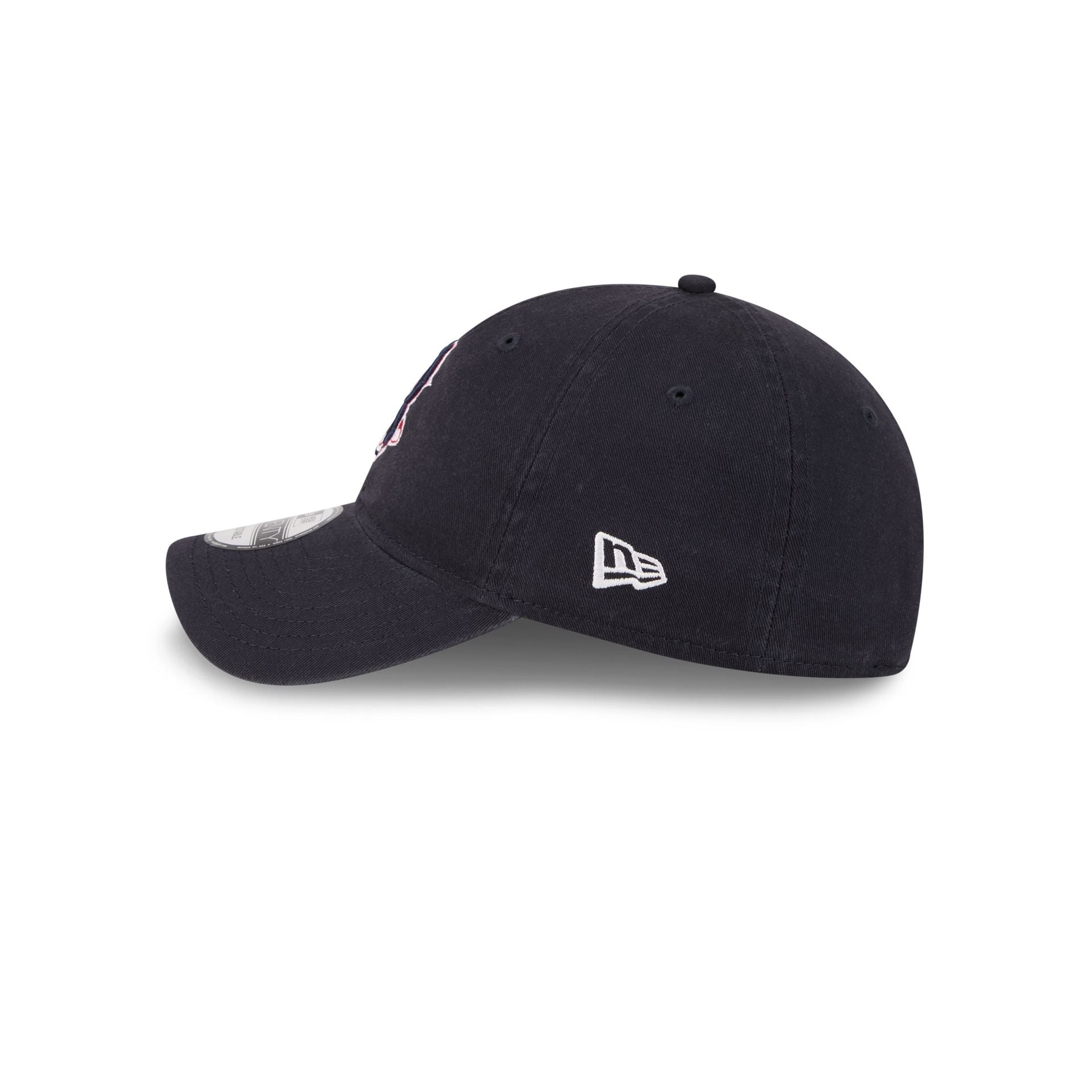 https://cdn.shopify.com/s/files/1/0601/2554/4675/files/60745962_9TWENTY_920DECEPTOR22946_BOSRED_OTC_LSIDE.jpg?v=1753716512