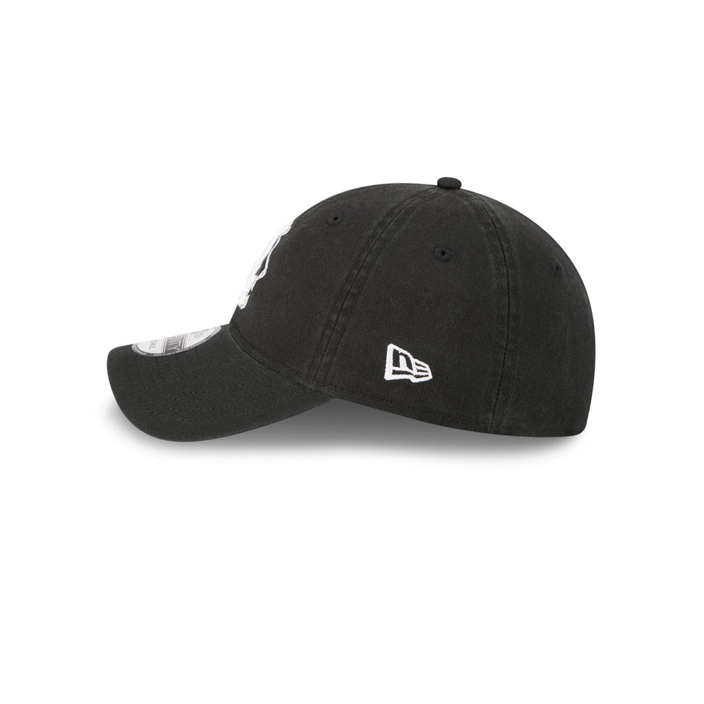 https://cdn.shopify.com/s/files/1/0601/2554/4675/files/60745967_9TWENTY_920DECEPTOR22946_CHIWHI_OTC_LSIDE.jpg?v=1753716537