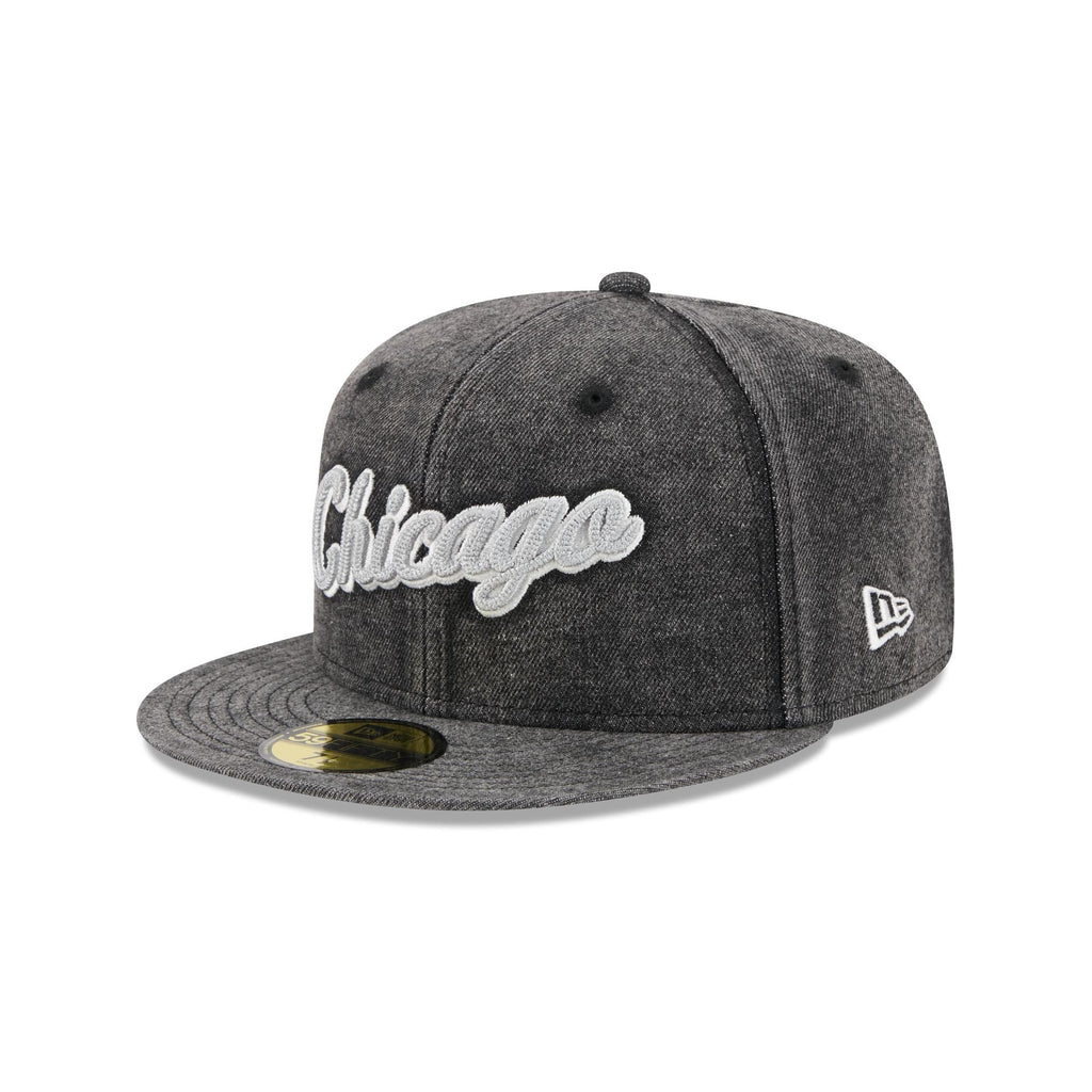 https://cdn.shopify.com/s/files/1/0601/2554/4675/files/60746837_59FIFTY_LifestyleEnergy_CHIWHI_BLK_3QL.jpg?v=1744736999