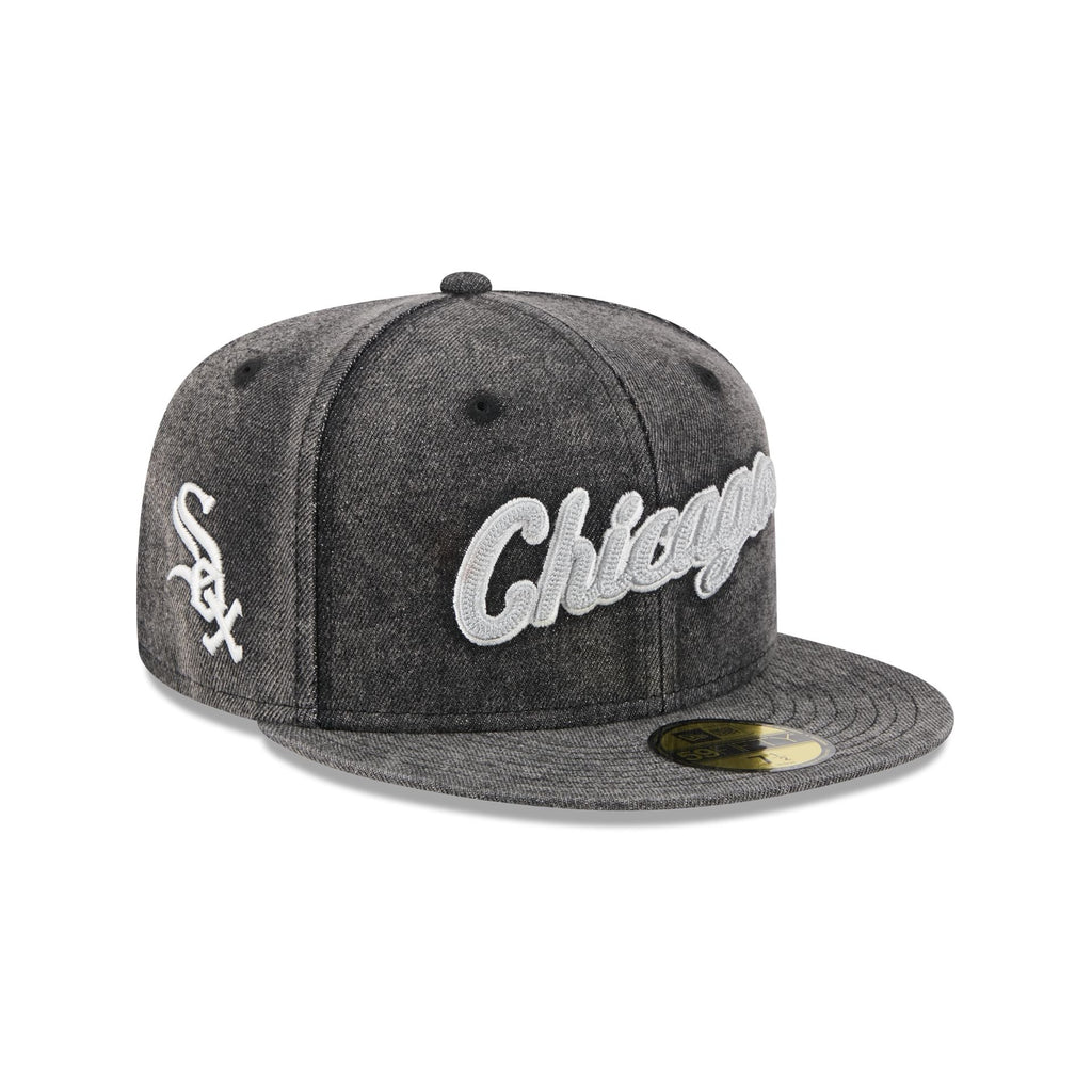 https://cdn.shopify.com/s/files/1/0601/2554/4675/files/60746837_59FIFTY_LifestyleEnergy_CHIWHI_BLK_3QR.jpg?v=1744736999