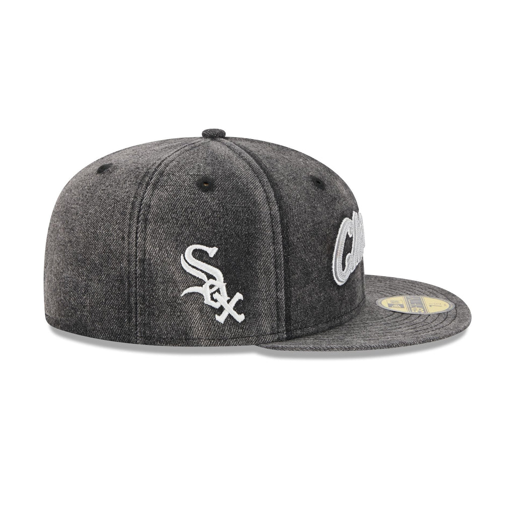 https://cdn.shopify.com/s/files/1/0601/2554/4675/files/60746837_59FIFTY_LifestyleEnergy_CHIWHI_BLK_RSIDE.jpg?v=1744736999