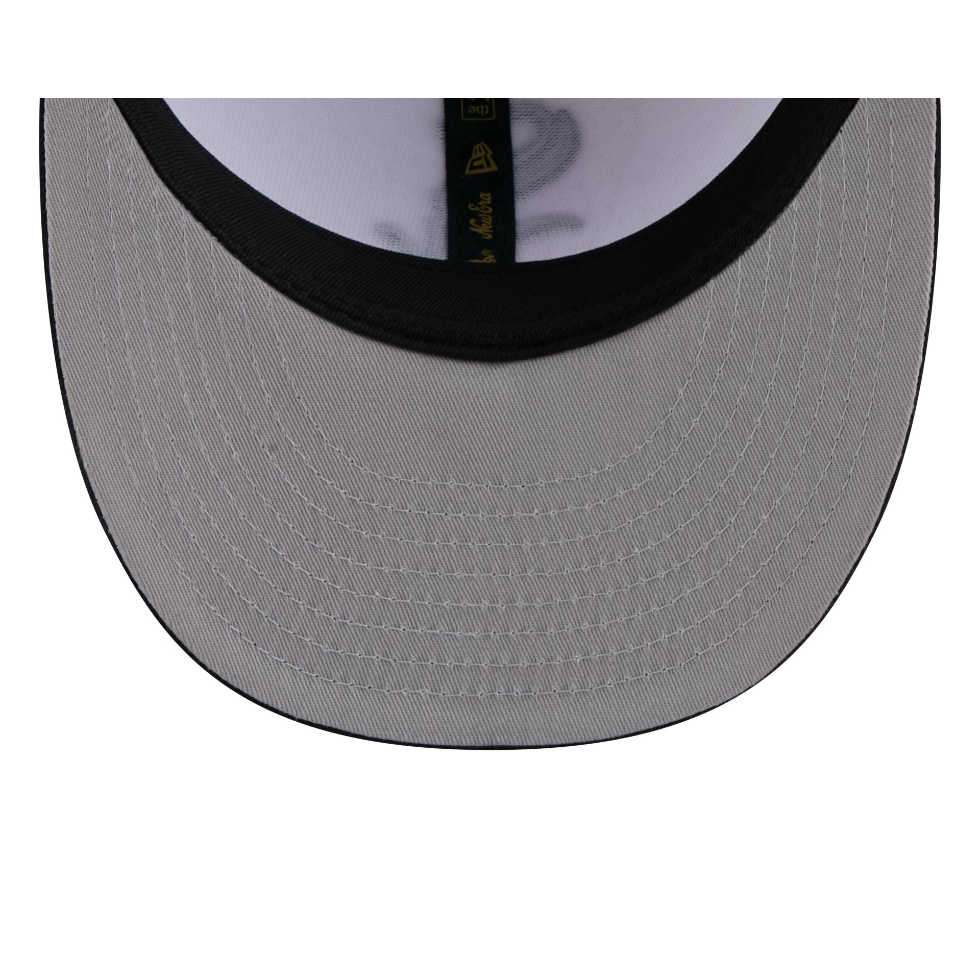 https://cdn.shopify.com/s/files/1/0601/2554/4675/files/60750742_LP59FIFTY_5950DAY5950LP2704_CHIWHI_XWH_UV.jpg?v=1745502729