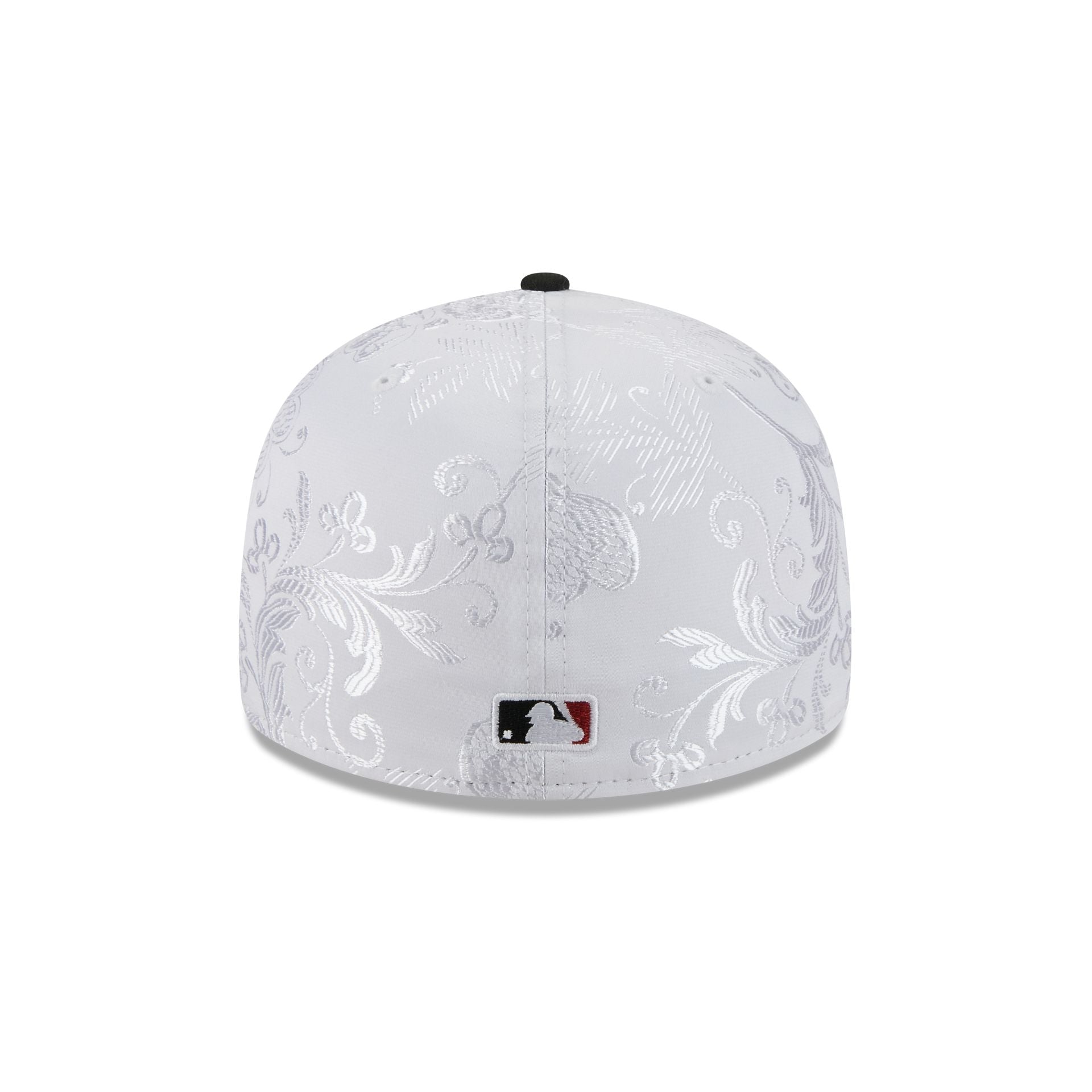 https://cdn.shopify.com/s/files/1/0601/2554/4675/files/60750743_LC5950_5950DAY5950LP2704_ARIDIA_XWH_R.jpg?v=1745502739