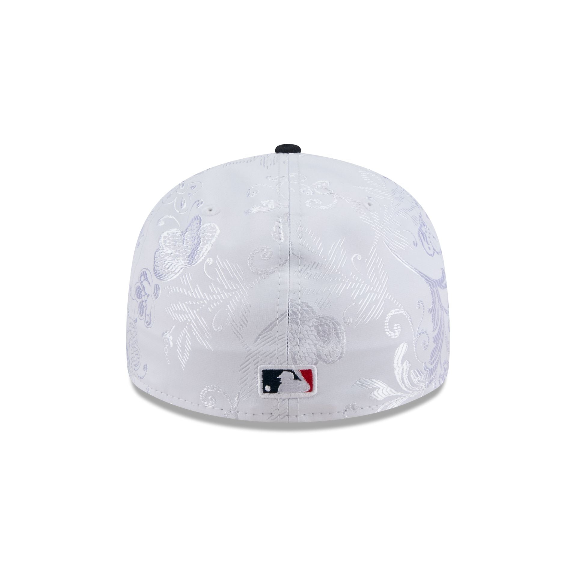 https://cdn.shopify.com/s/files/1/0601/2554/4675/files/60750746_LP59FIFTY_5950DAY5950LP2704_ATLBRA_XWH_R.jpg?v=1745502742