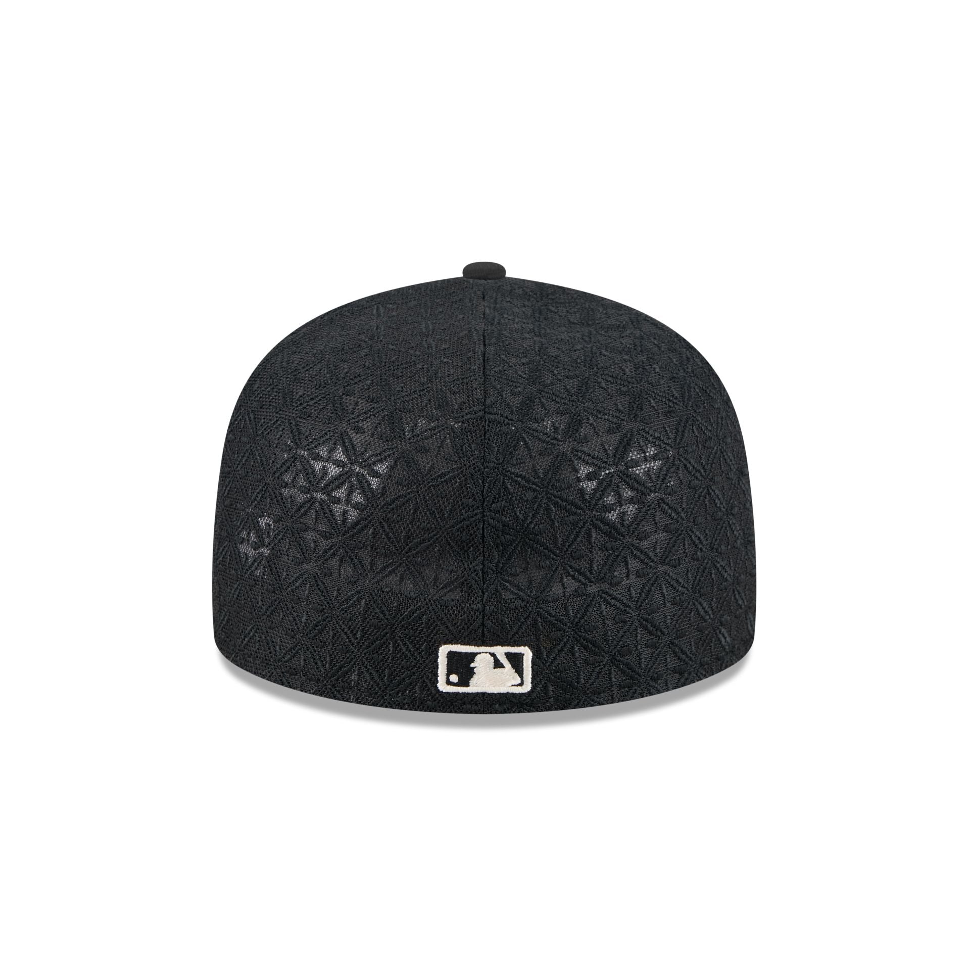 https://cdn.shopify.com/s/files/1/0601/2554/4675/files/60750772_59FIFTYAF_5950DAY5950AF2704_ATLBRA_BLK_R.jpg?v=1745502728