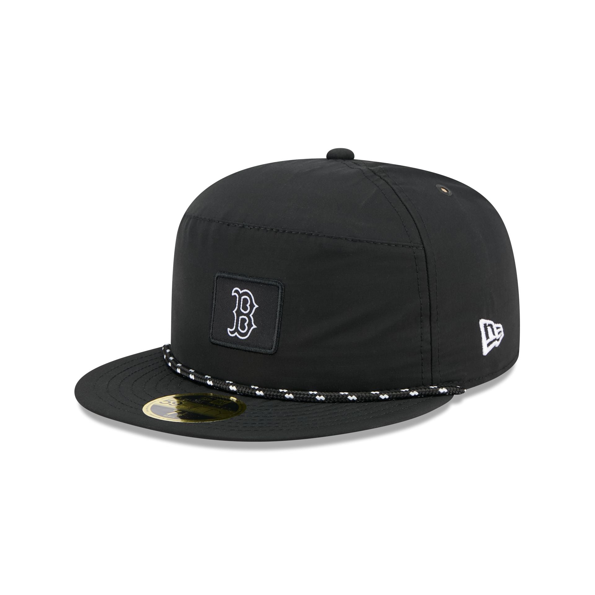 https://cdn.shopify.com/s/files/1/0601/2554/4675/files/60750793_59FIFTY_5950DAY5950SP270_BOSRED_BLK_3QL.jpg?v=1745502730