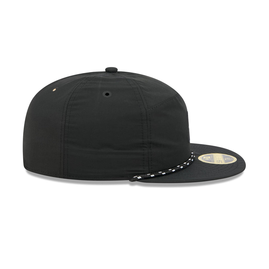 https://cdn.shopify.com/s/files/1/0601/2554/4675/files/60750795_59FIFTY_5950DAY5950SP270_CHIWHI_BLK_RSIDE.jpg?v=1745502725