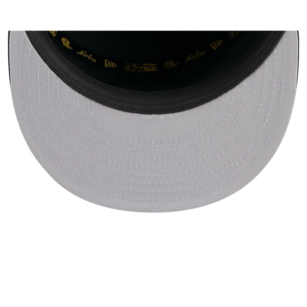 https://cdn.shopify.com/s/files/1/0601/2554/4675/files/60750795_59FIFTY_5950DAY5950SP270_CHIWHI_BLK_UV.jpg?v=1745502725