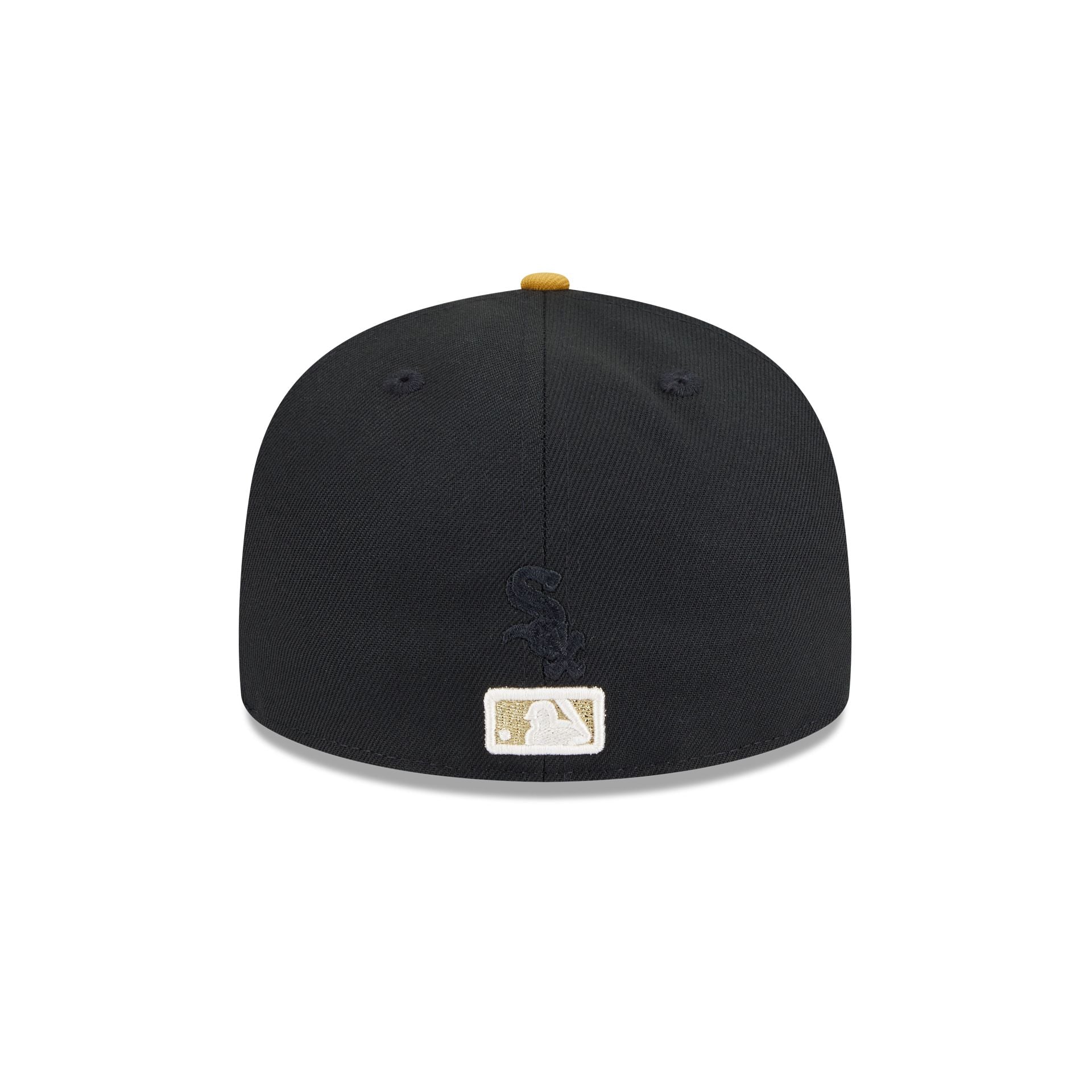 https://cdn.shopify.com/s/files/1/0601/2554/4675/files/60750815_59FIFTY_5950DAY595027055_CHIWHI_BLK_R.jpg?v=1745502727