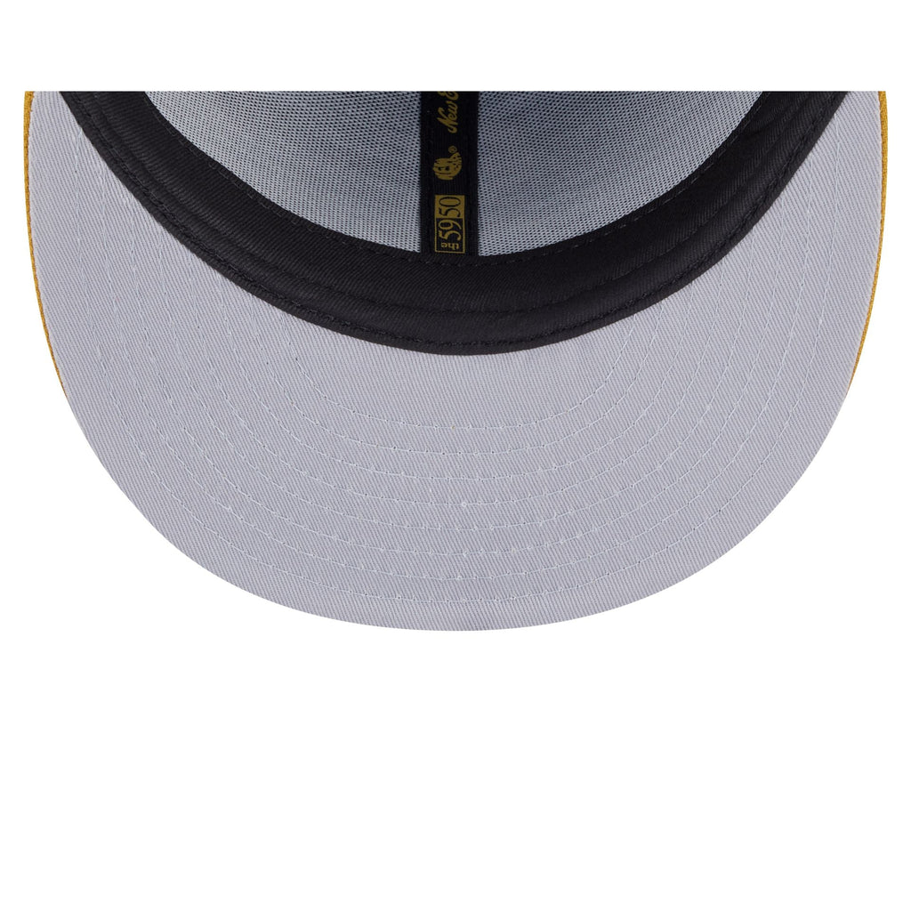 https://cdn.shopify.com/s/files/1/0601/2554/4675/files/60750815_59FIFTY_5950DAY595027055_CHIWHI_BLK_UV.jpg?v=1745502727