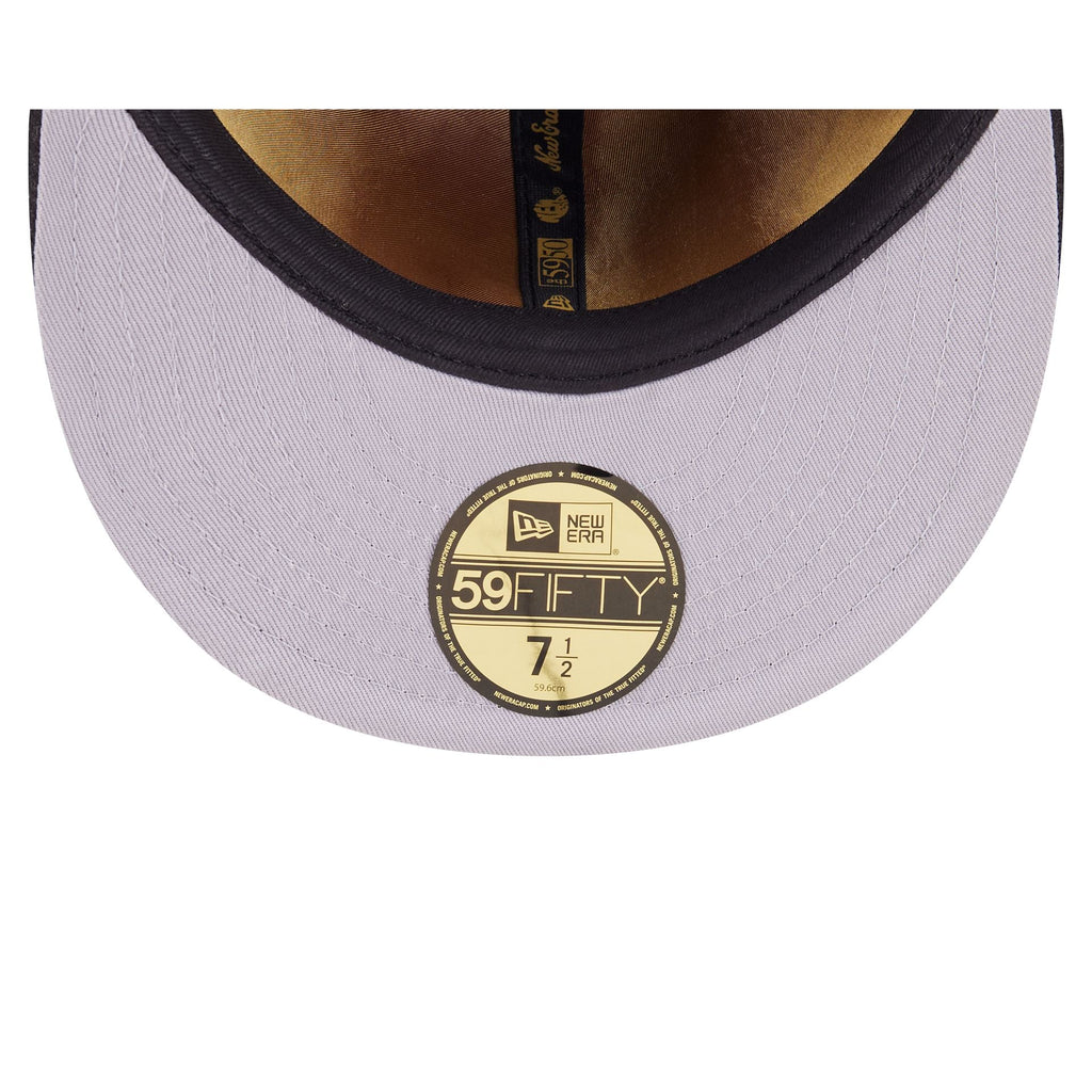 https://cdn.shopify.com/s/files/1/0601/2554/4675/files/60750857_59FIFTY_5950DAY595027040_ARIDIA_BLK_UV.jpg?v=1745502723