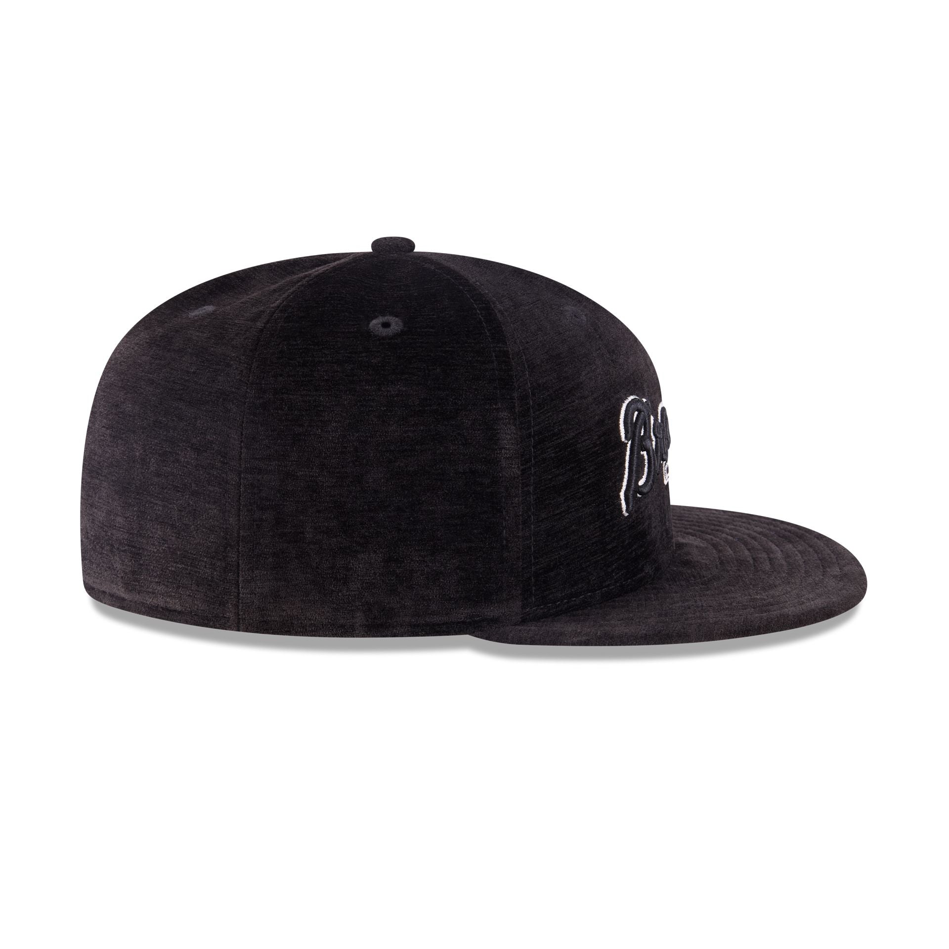 https://cdn.shopify.com/s/files/1/0601/2554/4675/files/60750860_59FIFTY_5950DAY595027040_ATLBRA_BLK_RSIDE.jpg?v=1745502719