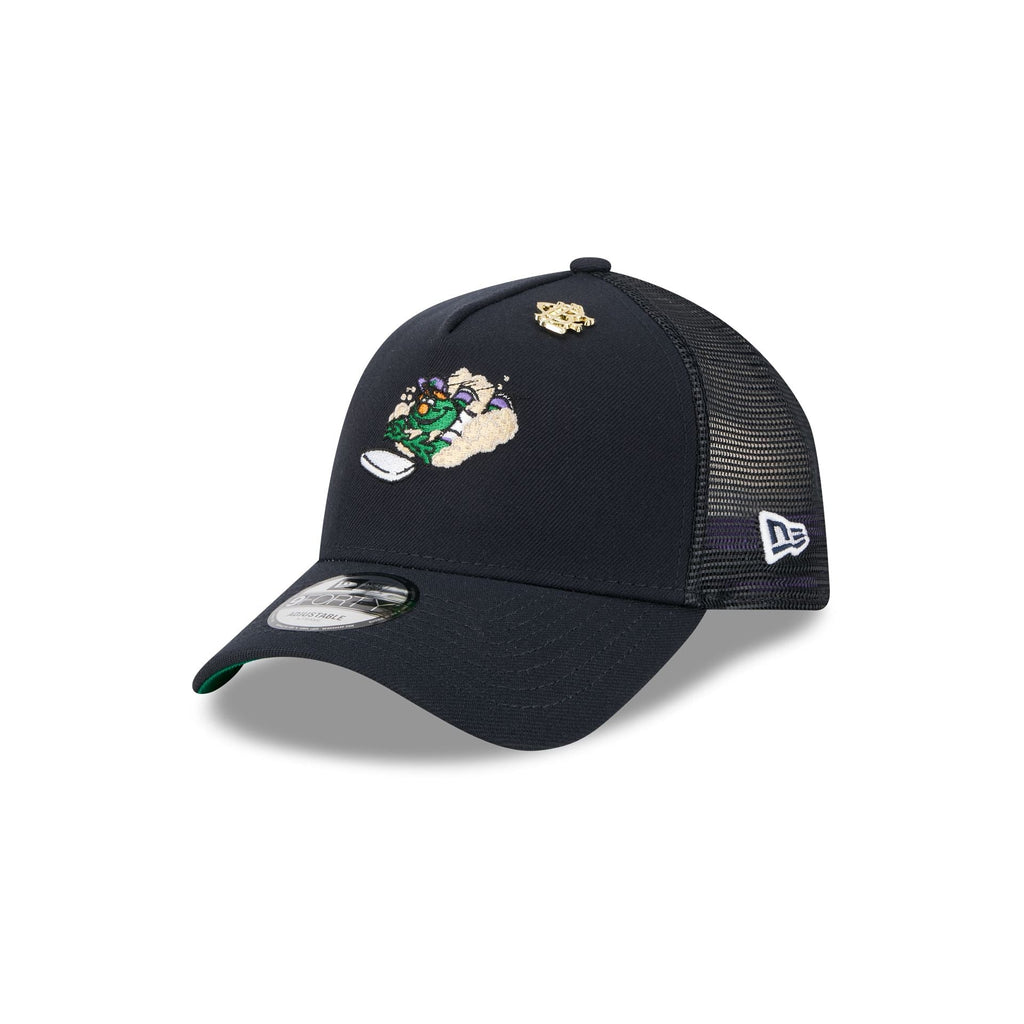 https://cdn.shopify.com/s/files/1/0601/2554/4675/files/60755698_9FORTYAF_BLC940AF27737_BOSRED_OTC_3QL.jpg?v=1747166219