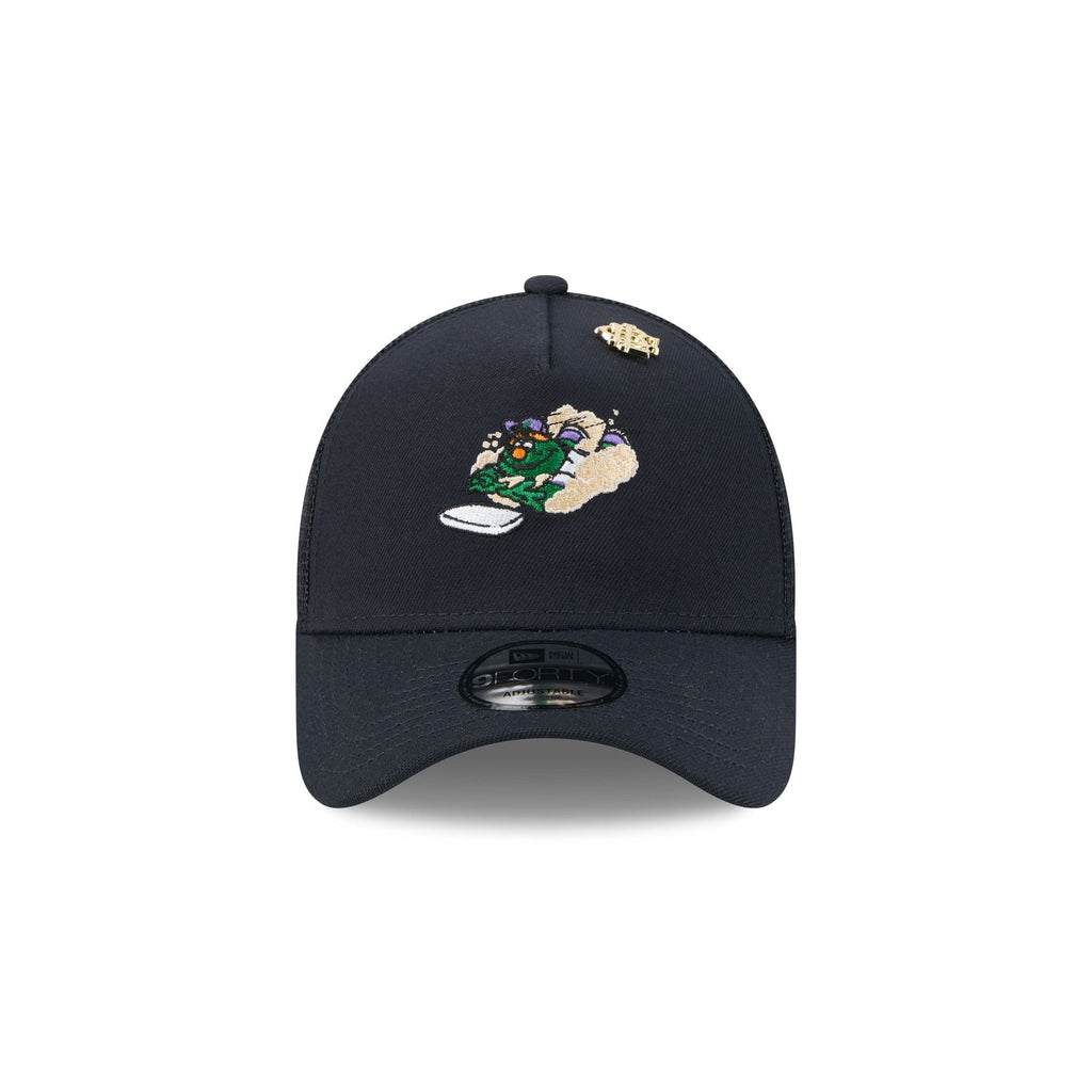 https://cdn.shopify.com/s/files/1/0601/2554/4675/files/60755698_9FORTYAF_BLC940AF27737_BOSRED_OTC_F.jpg?v=1747166219