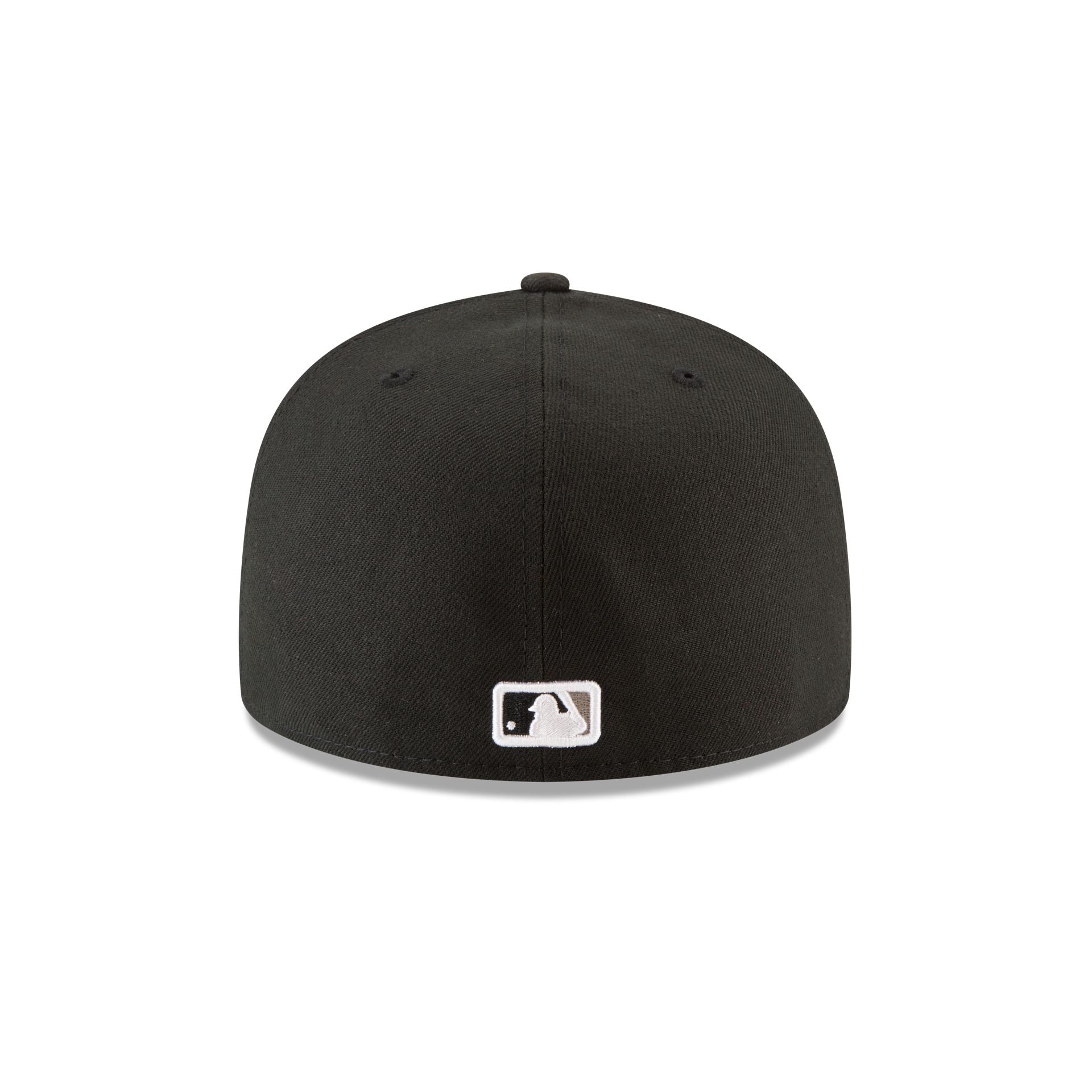 https://cdn.shopify.com/s/files/1/0601/2554/4675/files/60757599_59FIFTY_MLB25ACCHIWHI125ANNGM_CHIWHI_BLK_R.jpg?v=1744202330