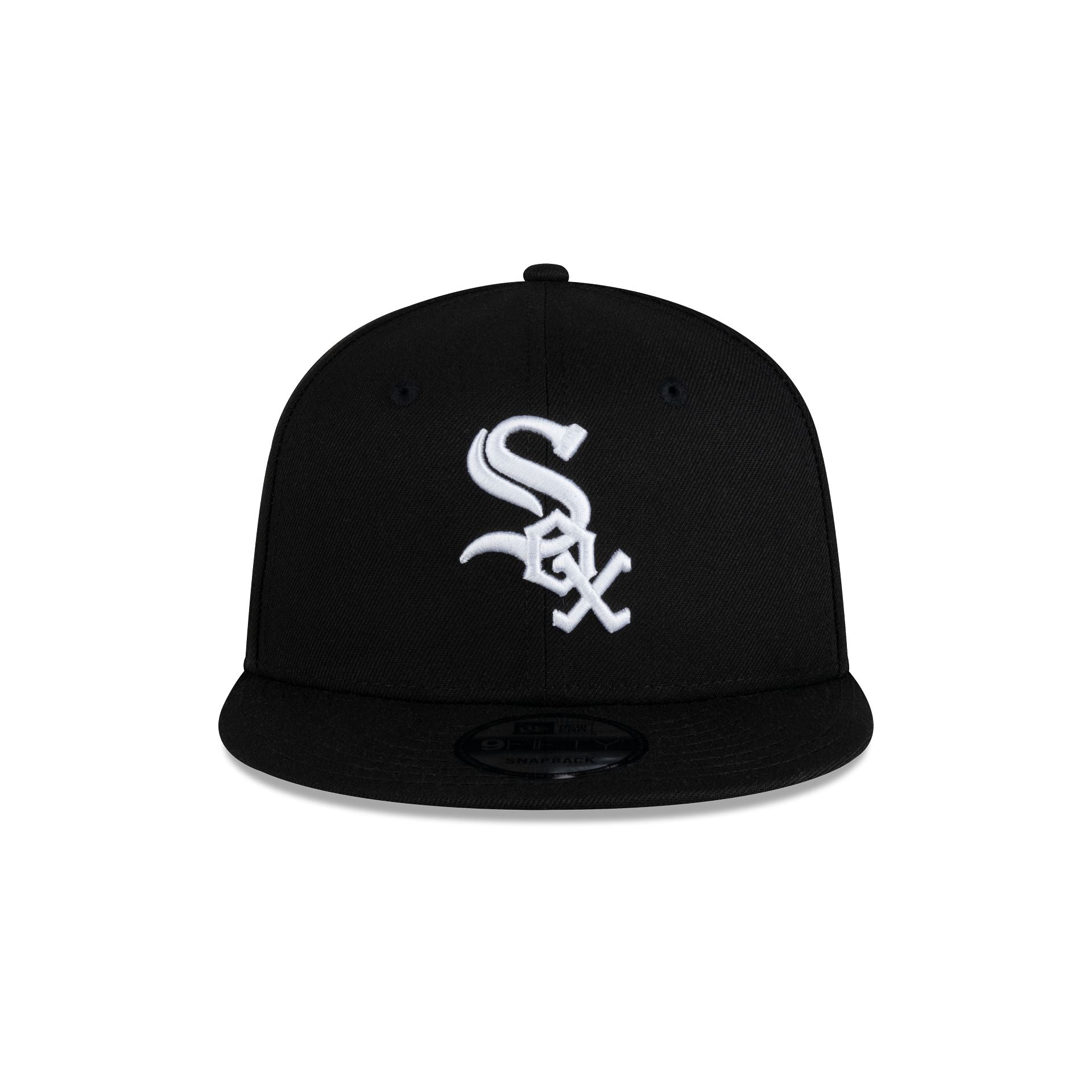 https://cdn.shopify.com/s/files/1/0601/2554/4675/files/60757603_9FIFTY_MLB25950CHIWHI125ANNOTC_CHIWHI_BLK_F.jpg?v=1744202328