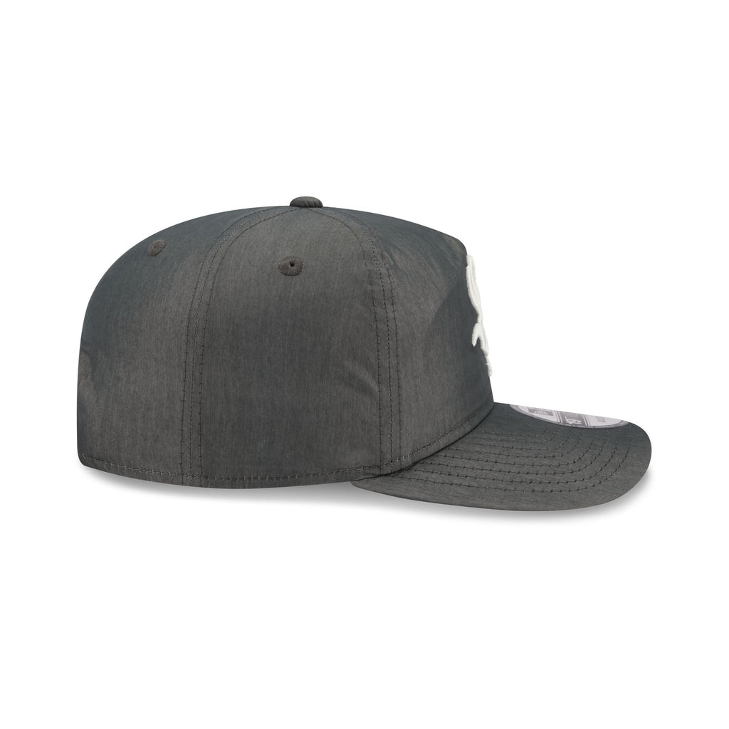https://cdn.shopify.com/s/files/1/0601/2554/4675/files/60758118_19TWENTY_NYLON28020_CHIWHI_XGH_RSIDE.jpg?v=1760987495