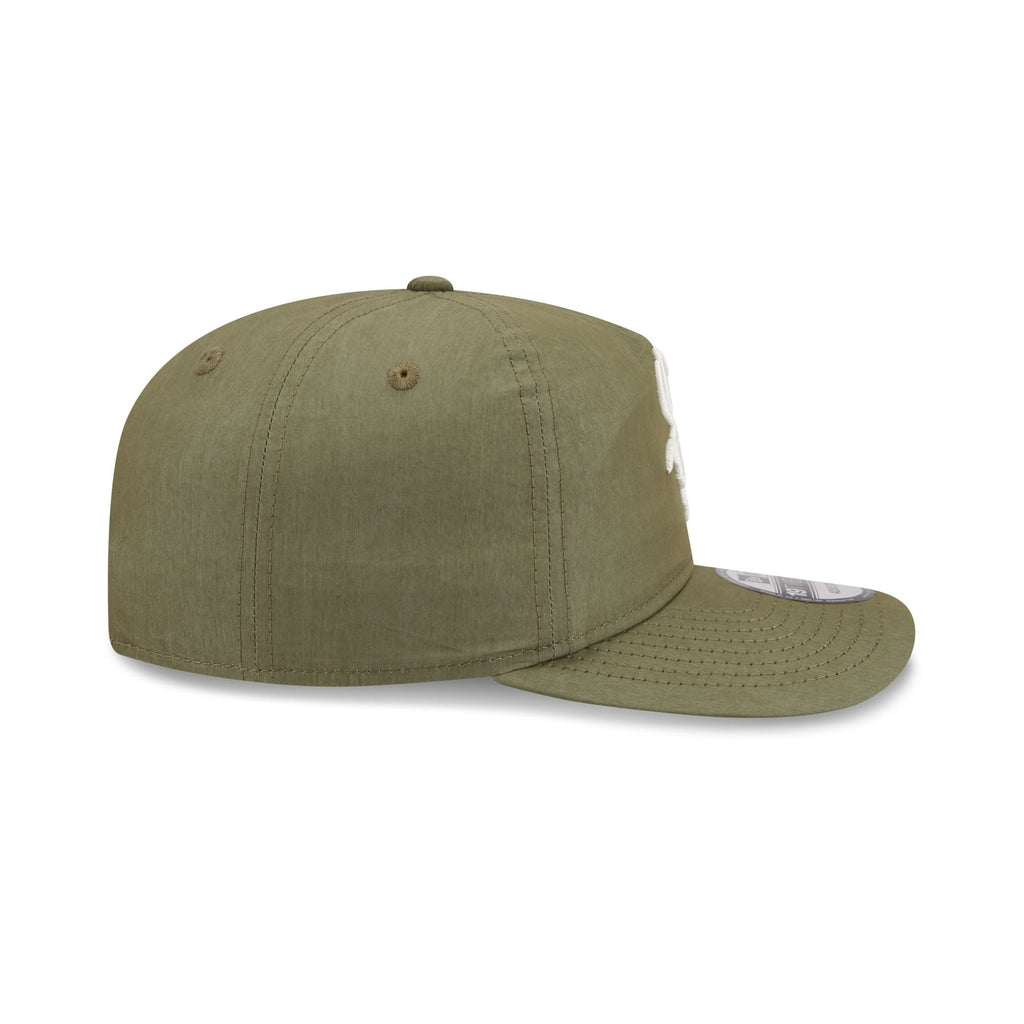 https://cdn.shopify.com/s/files/1/0601/2554/4675/files/60758119_19TWENTY_NYLON28020_CHIWHI_XGR_RSIDE.jpg?v=1760987493