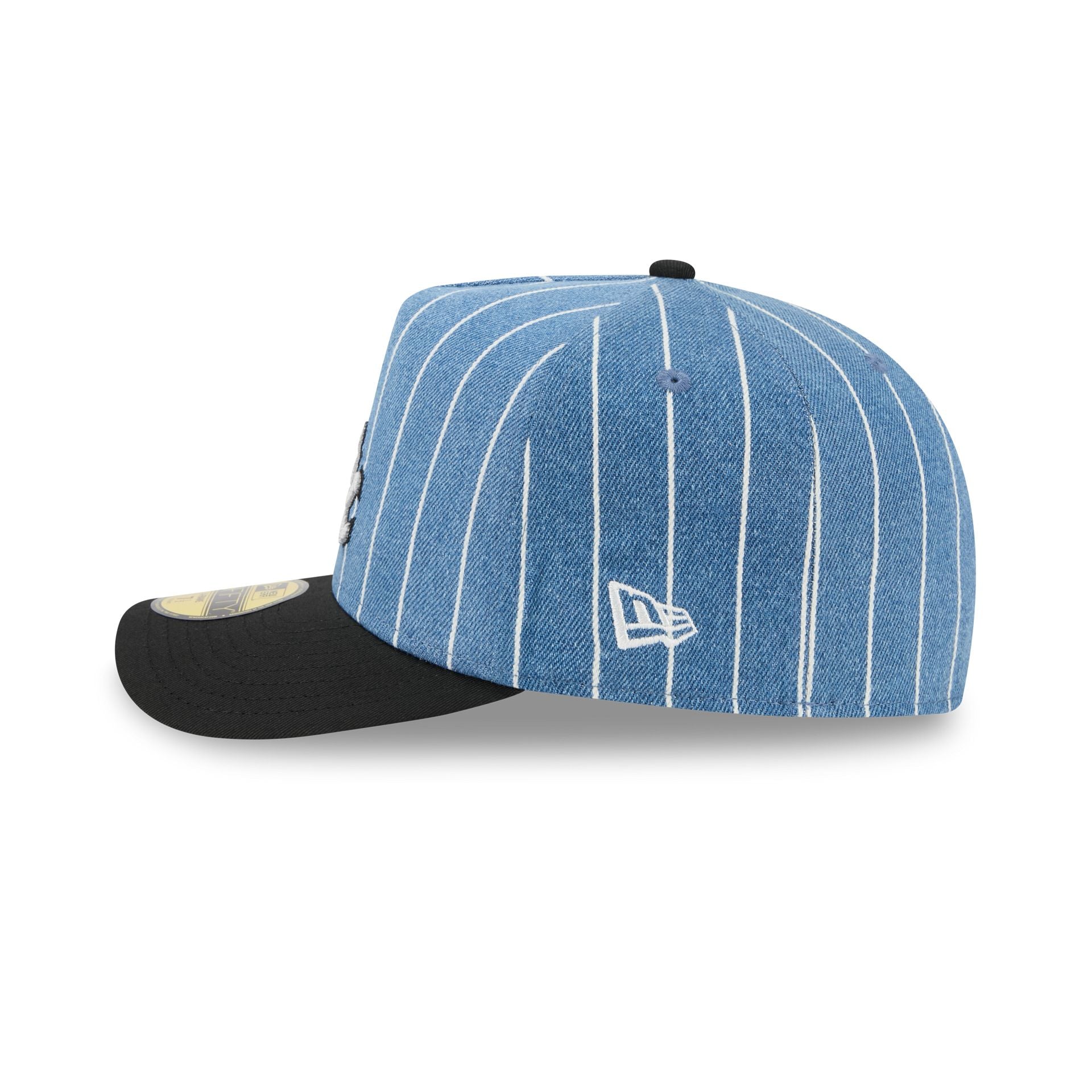 https://cdn.shopify.com/s/files/1/0601/2554/4675/files/60758260_59FIFTYAF_PARALLEL26992_CHIWHI_XBL_LSIDE.jpg?v=1760987488