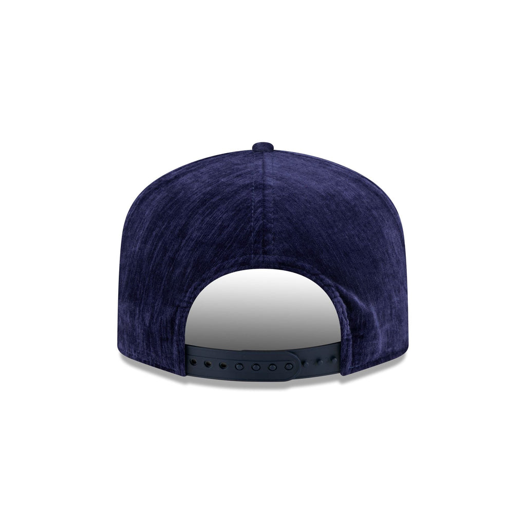 https://cdn.shopify.com/s/files/1/0601/2554/4675/files/60758405_19TWENTY_TEAMSCRIPT28021_BOSRED_OTC_R.jpg?v=1760987020