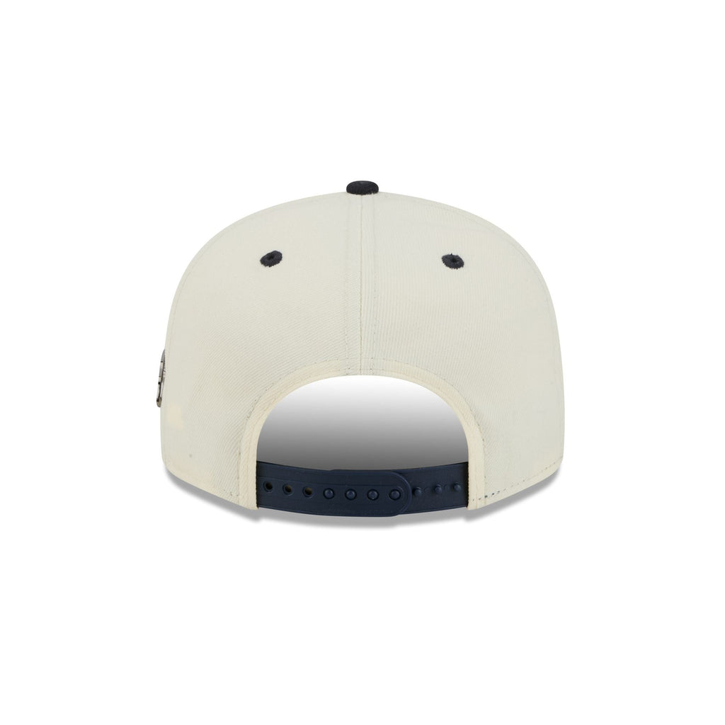 https://cdn.shopify.com/s/files/1/0601/2554/4675/files/60758448_9FIFTY_MASCOTPIN26993_ATLBRA_CHW_R.jpg?v=1760987022