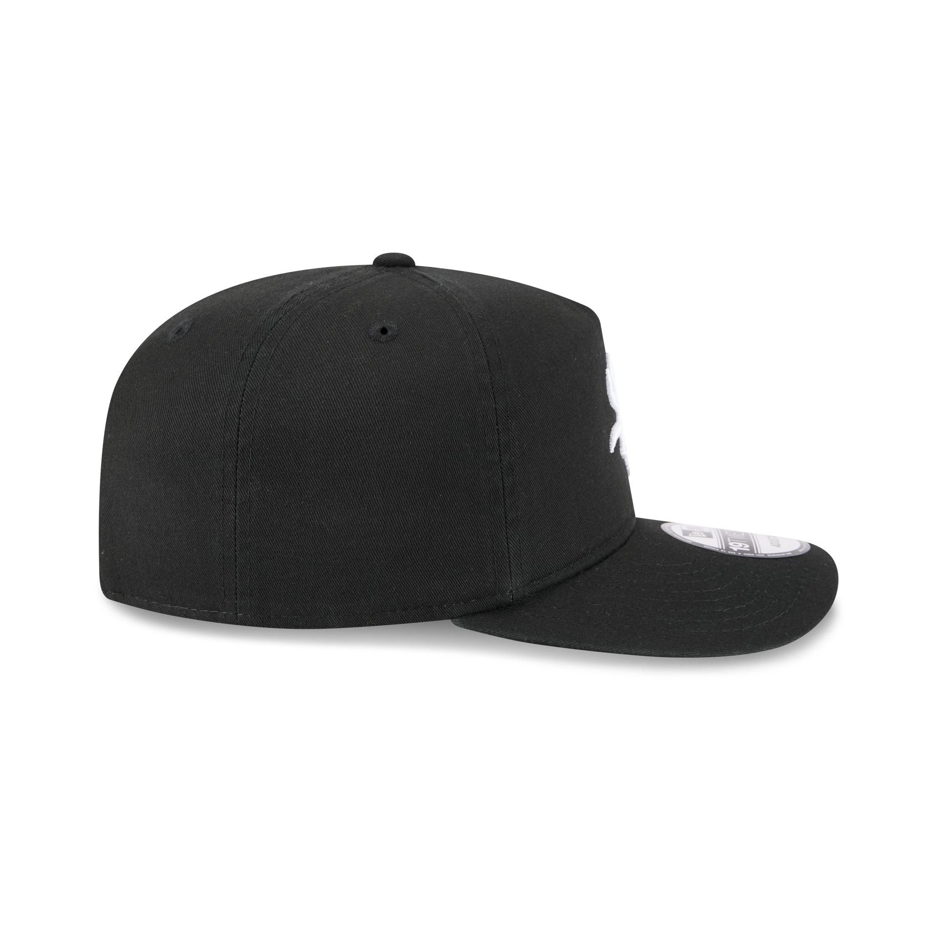 https://cdn.shopify.com/s/files/1/0601/2554/4675/files/60762529_19TWENTY_QS19TWENTY29050_CHIWHI_WHI_RSIDE.jpg?v=1757946182