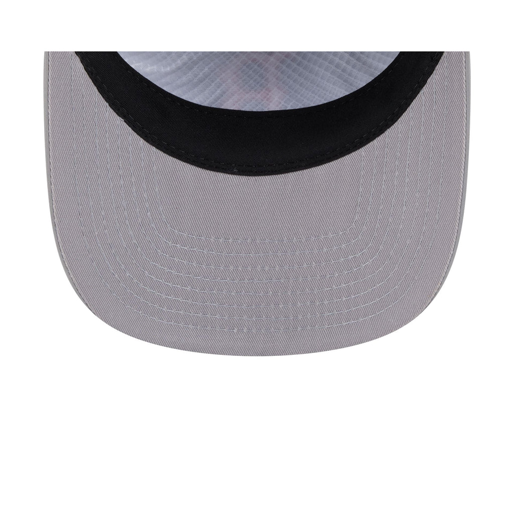 https://cdn.shopify.com/s/files/1/0601/2554/4675/files/60762936_19TWENTY_QS19TWENTY29054_BOSRED_GRA_UV.jpg?v=1757946180