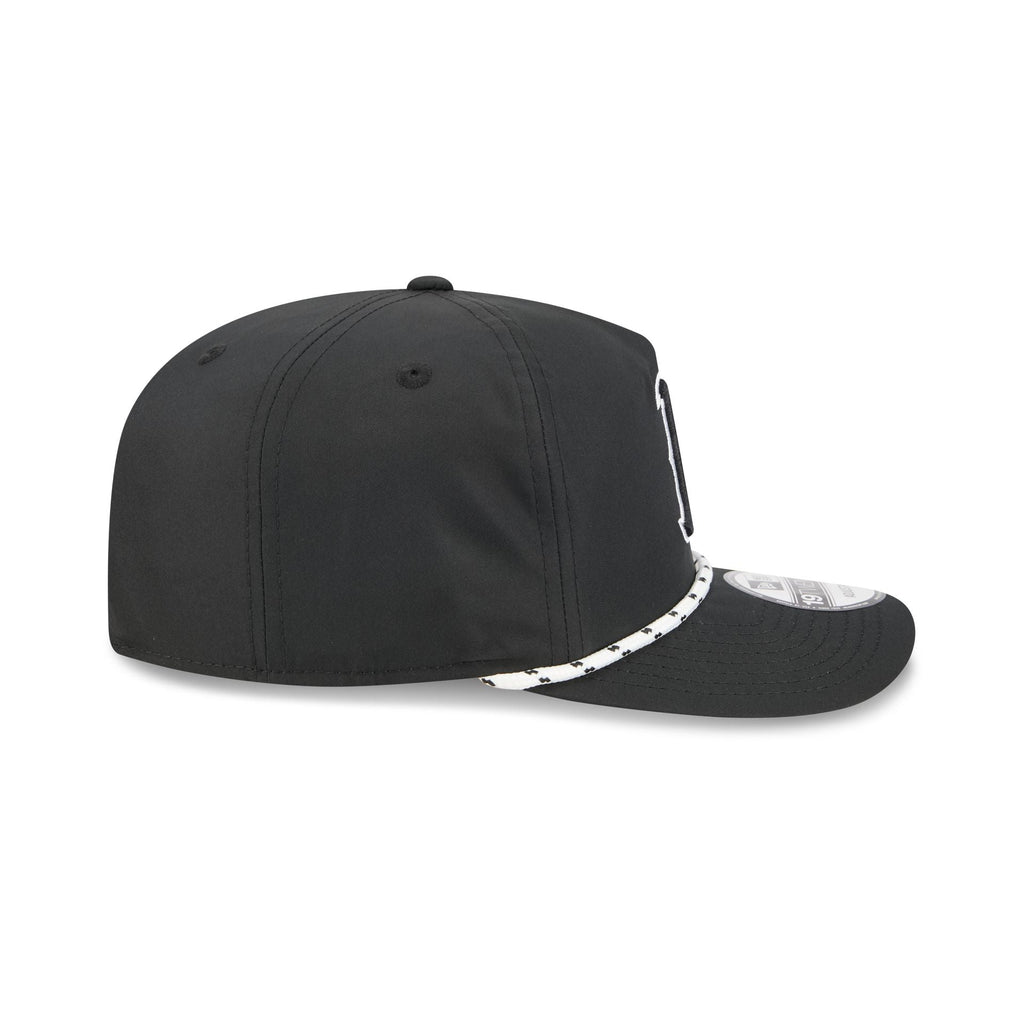 https://cdn.shopify.com/s/files/1/0601/2554/4675/files/60763207_19TWENTY_QS19TWENTY29061_BOSRED_BLK_RSIDE.jpg?v=1757946182