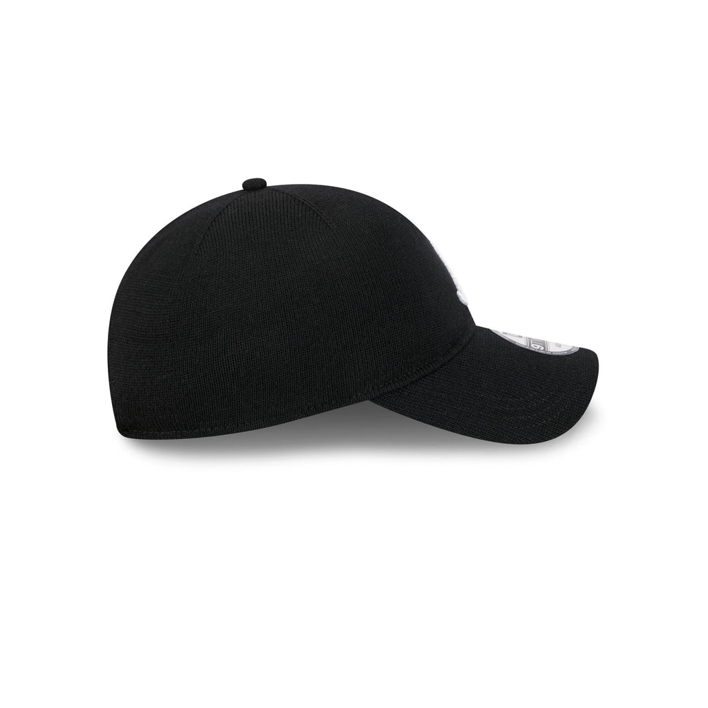 https://cdn.shopify.com/s/files/1/0601/2554/4675/files/60763848_9TWENTY_MERINOWOOL9TWENTY2857_ATLBRA_BLK_RSIDE.jpg?v=1756993844