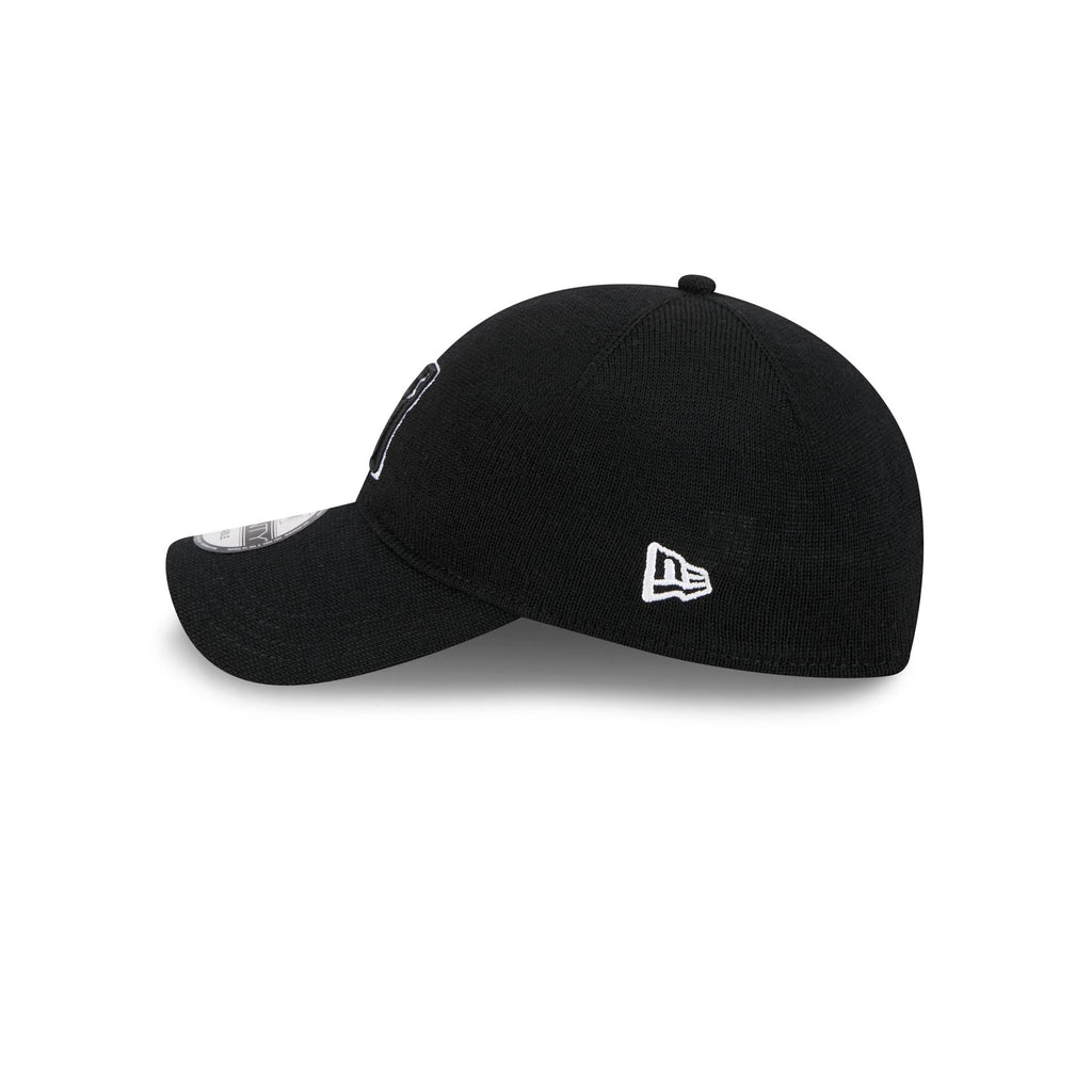https://cdn.shopify.com/s/files/1/0601/2554/4675/files/60763849_9TWENTY_MERINOWOOL9TWENTY2857_ARIDIA_BLK_LSIDE.jpg?v=1756993844