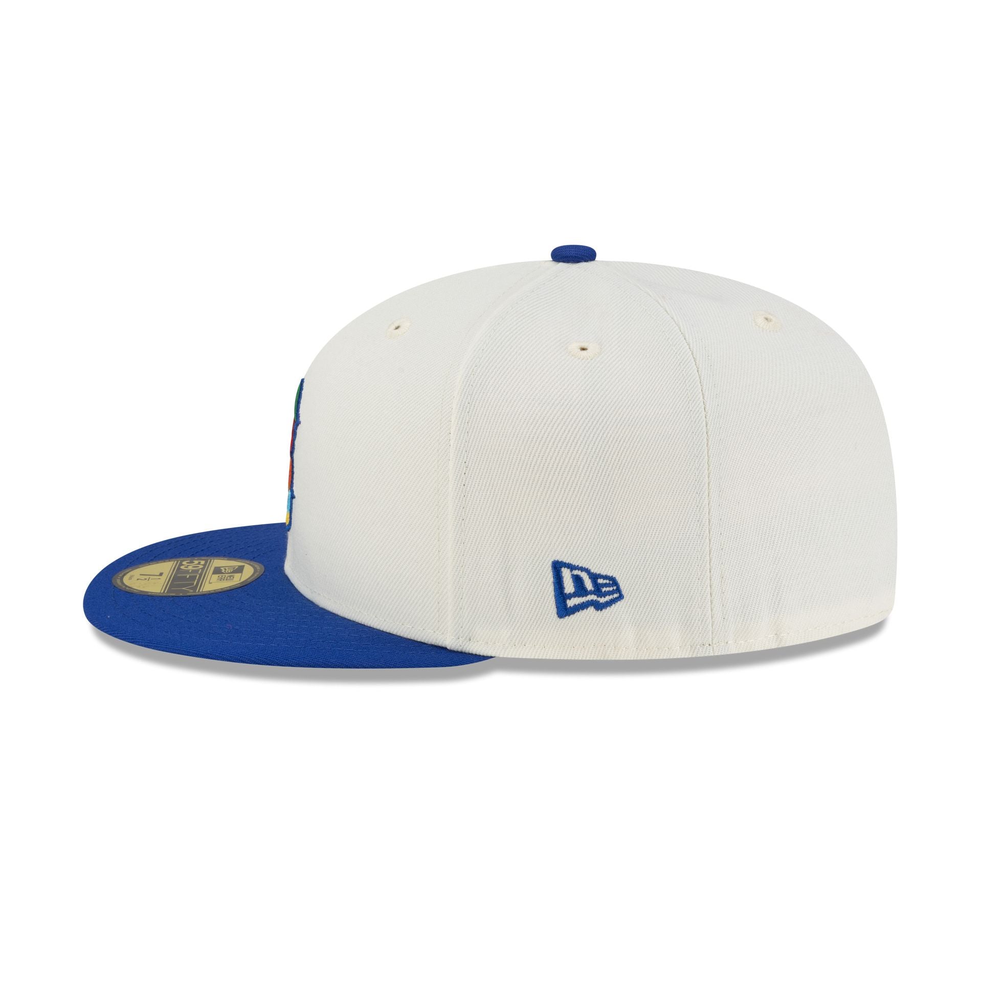 https://cdn.shopify.com/s/files/1/0601/2554/4675/files/60768713_59FIFTY_CITY_ELEMENTS_25_BOSRED_CHW_LSIDE.jpg?v=1760624242