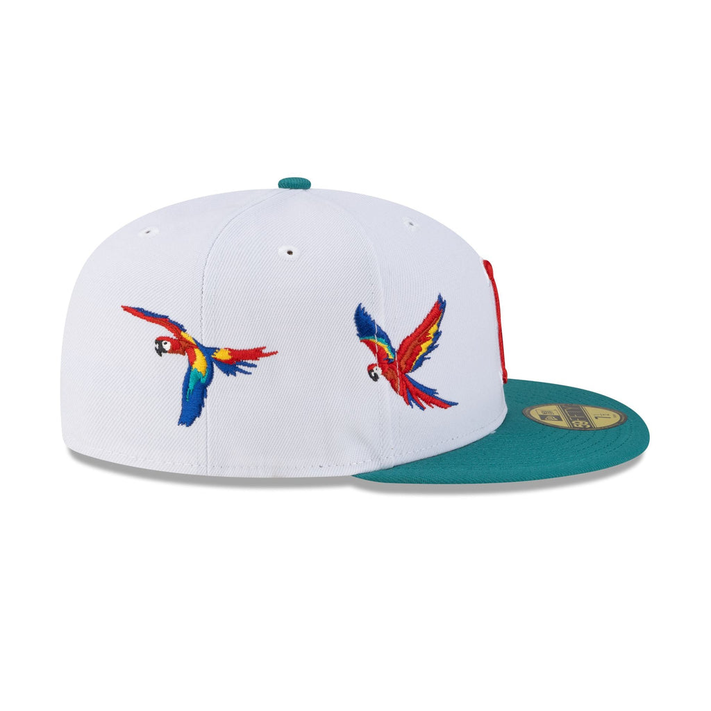 https://cdn.shopify.com/s/files/1/0601/2554/4675/files/60768718_59FIFTY_CITY_ELEMENTS_25_BOSRED_NWG_RSIDE.jpg?v=1760708202