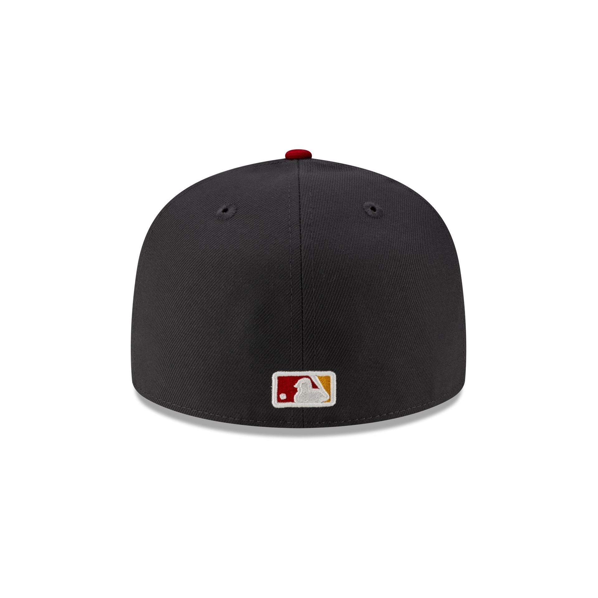 https://cdn.shopify.com/s/files/1/0601/2554/4675/files/60770190_59FIFTY_CITY_ELEMENTS_25_BOSRED_CHW_R.jpg?v=1760624240