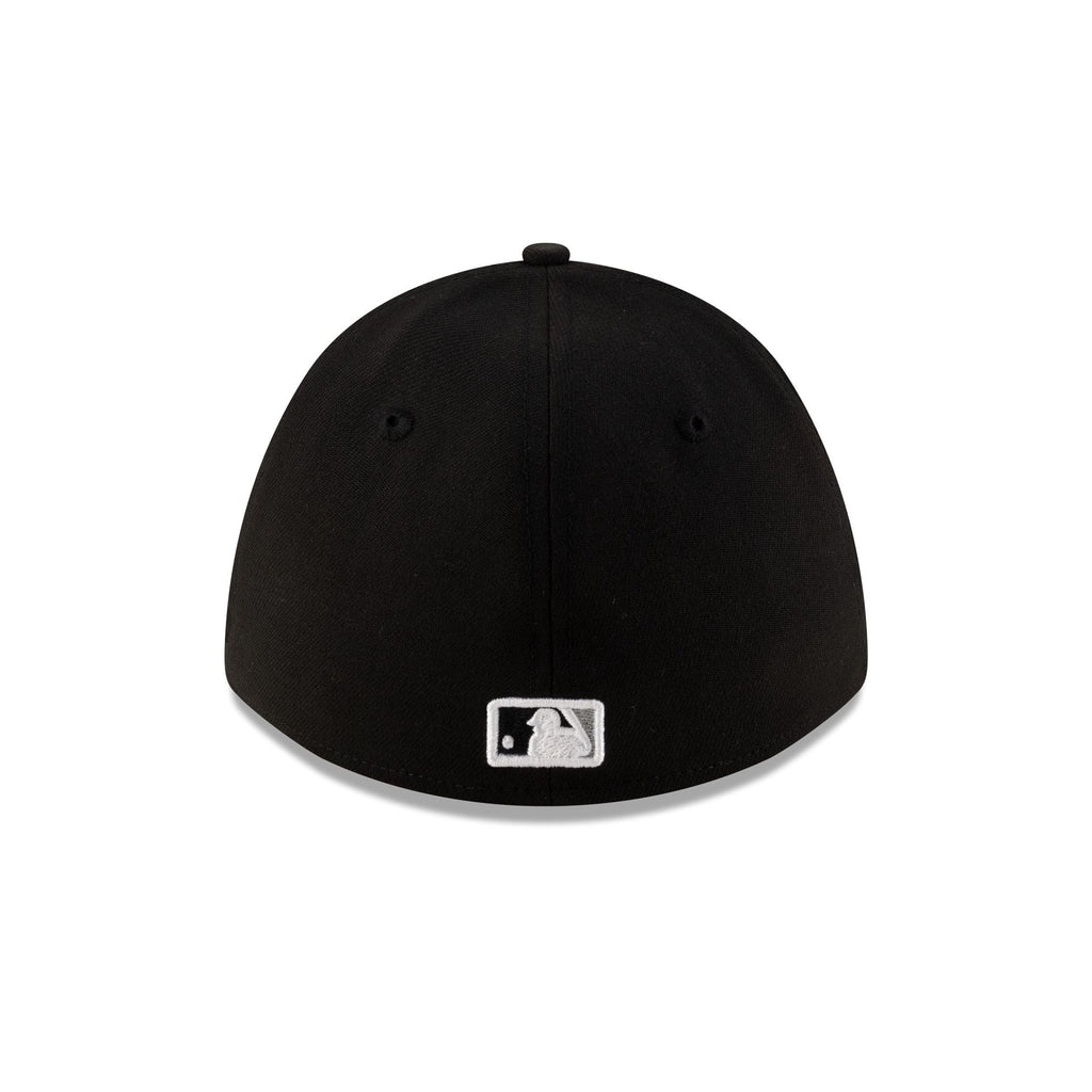 https://cdn.shopify.com/s/files/1/0601/2554/4675/files/60772315_60772382_39THIRTYMC_MLBPLYRREP3930MCCHIWHIGMOTC_CHIWHI_OTC_R.jpg?v=1768423659
