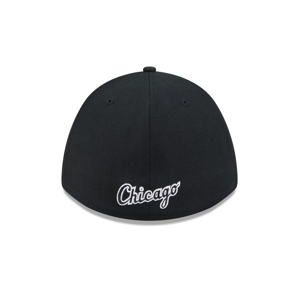https://cdn.shopify.com/s/files/1/0601/2554/4675/files/60772482_39THIRTYMC_CHS39THIRTYMC30193_CHIWHI_WHI_R.jpg?v=1768423659