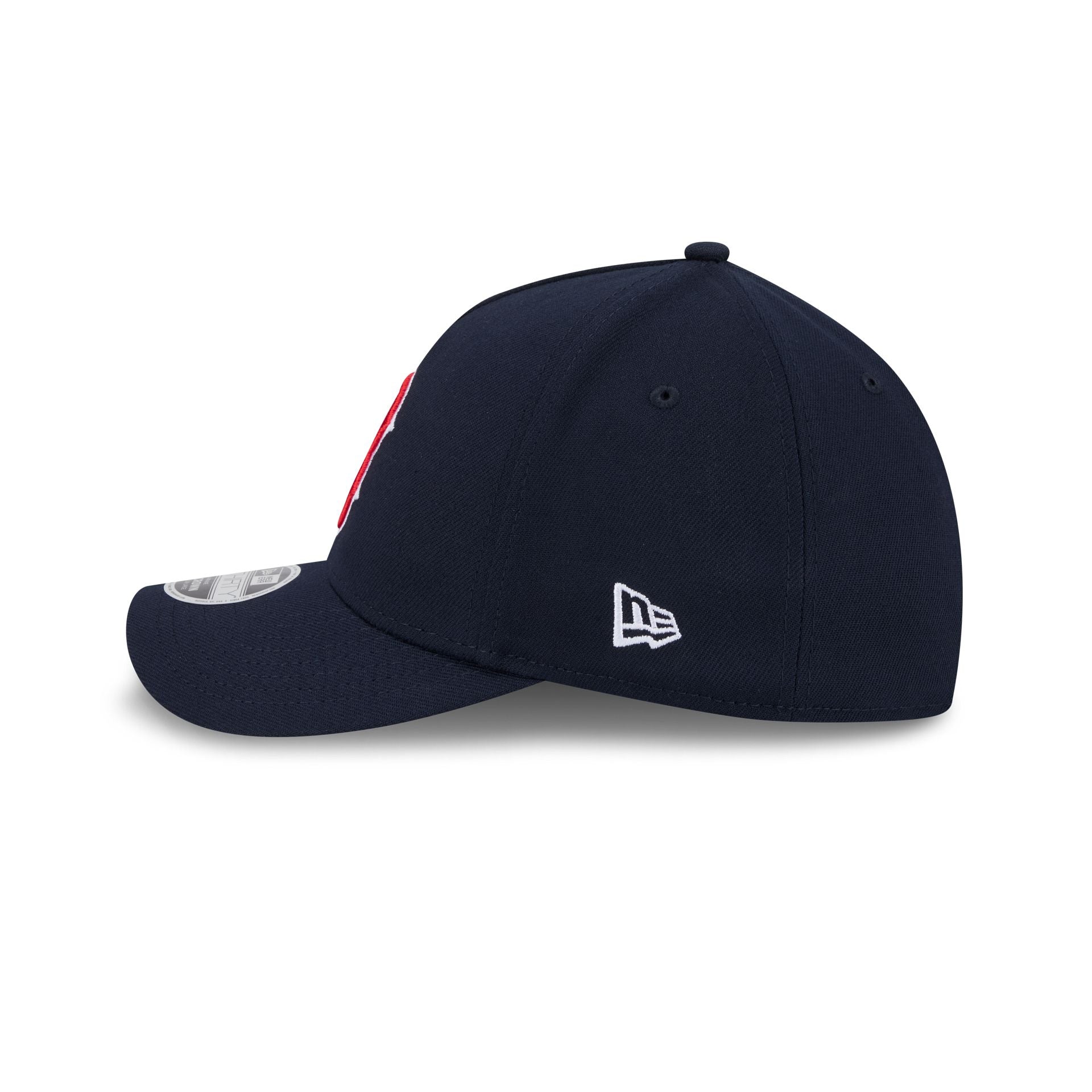 https://cdn.shopify.com/s/files/1/0601/2554/4675/files/60772547_39THIRTYMCAF_CHS39THIRTYMCAF30194_BOSRED_OTC_LSIDE.jpg?v=1768423660