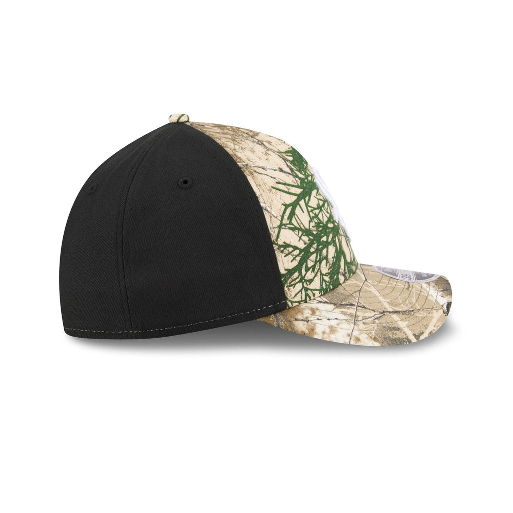 https://cdn.shopify.com/s/files/1/0601/2554/4675/files/60772587_39THIRTYMCAF_CHS39THIRTYMCAF30194_CHIWHI_RTE_RSIDE.jpg?v=1768423657