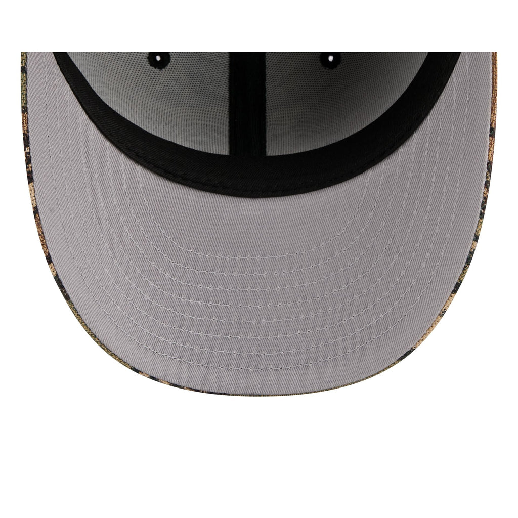 https://cdn.shopify.com/s/files/1/0601/2554/4675/files/60772937_59FIFTY_JACQUARDCAMO5950PC_BOSRED_XCM_UV.jpg?v=1761747860