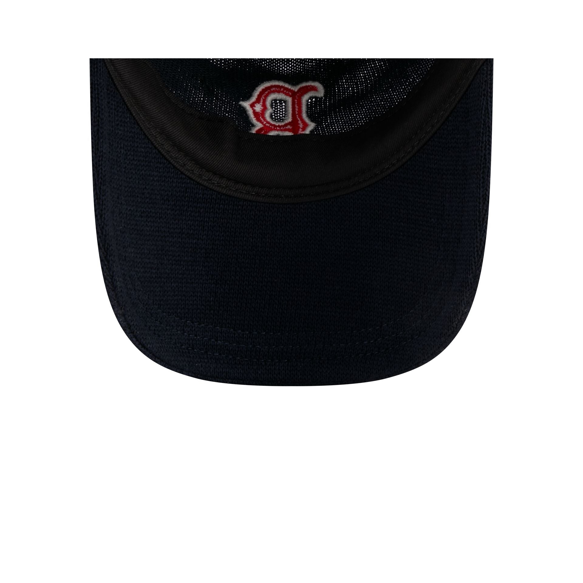 https://cdn.shopify.com/s/files/1/0601/2554/4675/files/60772952_9TWENTY_MERINOWOOL9202925_BOSRED_OTC_UV.jpg?v=1761747860