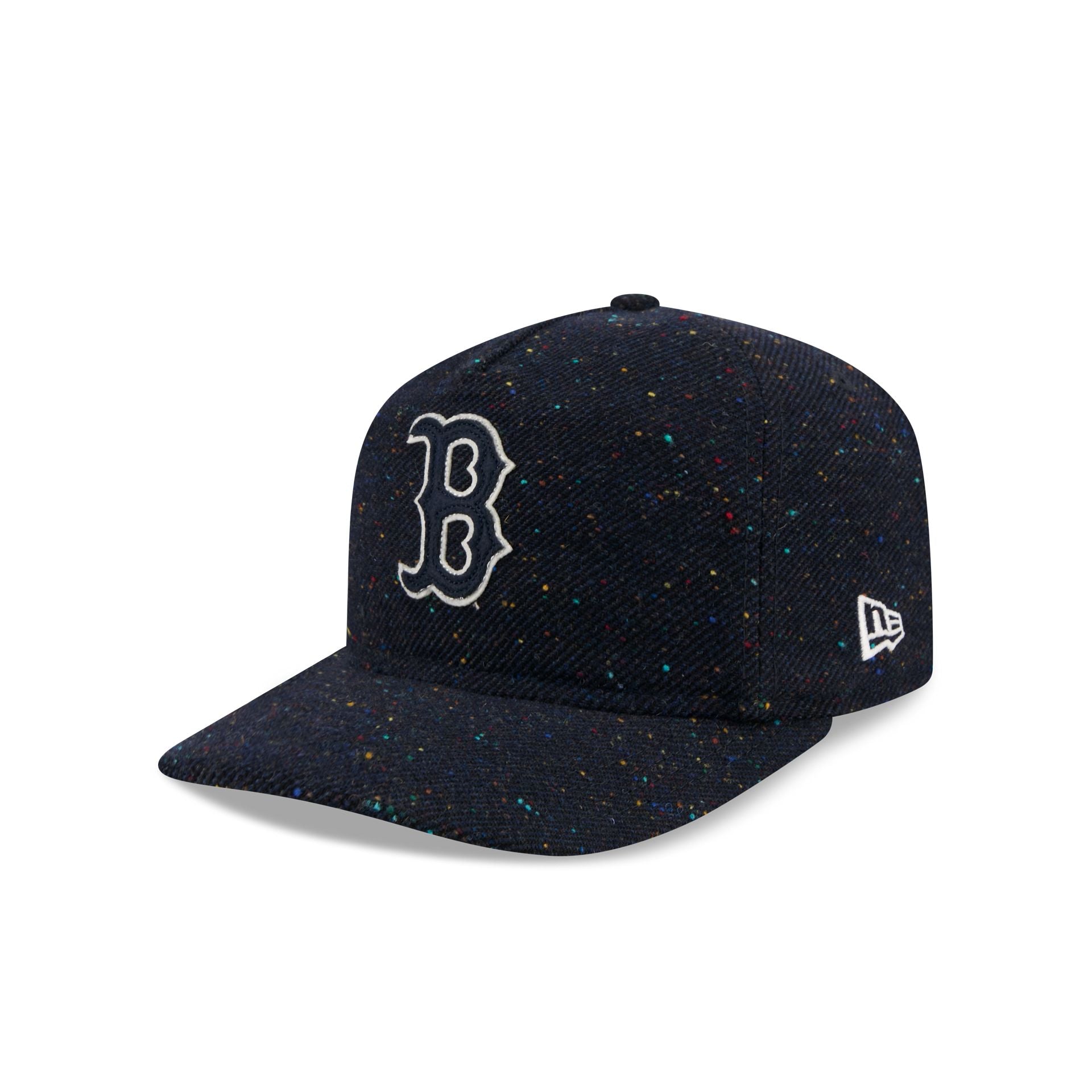 https://cdn.shopify.com/s/files/1/0601/2554/4675/files/60772995_19TWENTY_SPECKLEDWOOL19202_BOSRED_XNV_3QL.jpg?v=1761747865
