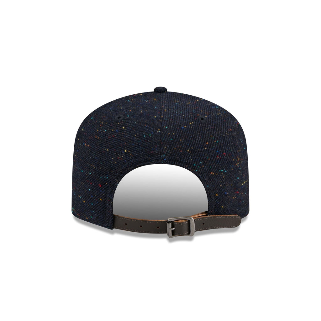 https://cdn.shopify.com/s/files/1/0601/2554/4675/files/60772995_19TWENTY_SPECKLEDWOOL19202_BOSRED_XNV_R.jpg?v=1761747869