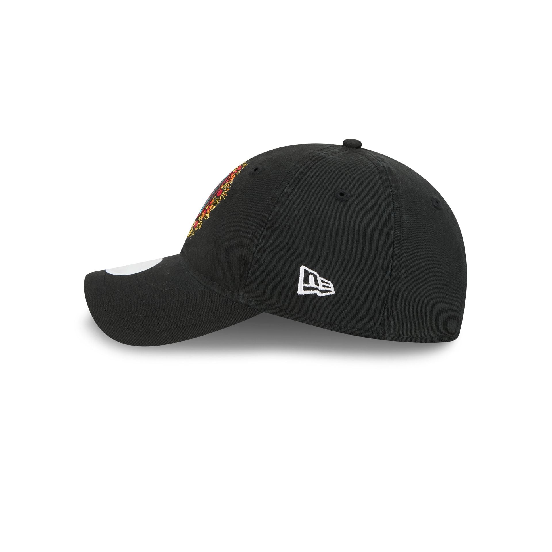 https://cdn.shopify.com/s/files/1/0601/2554/4675/files/60832560_9TWENTY_LifestyleEnergy_ARIDIA_BLK_LSIDE.jpg?v=1760913941