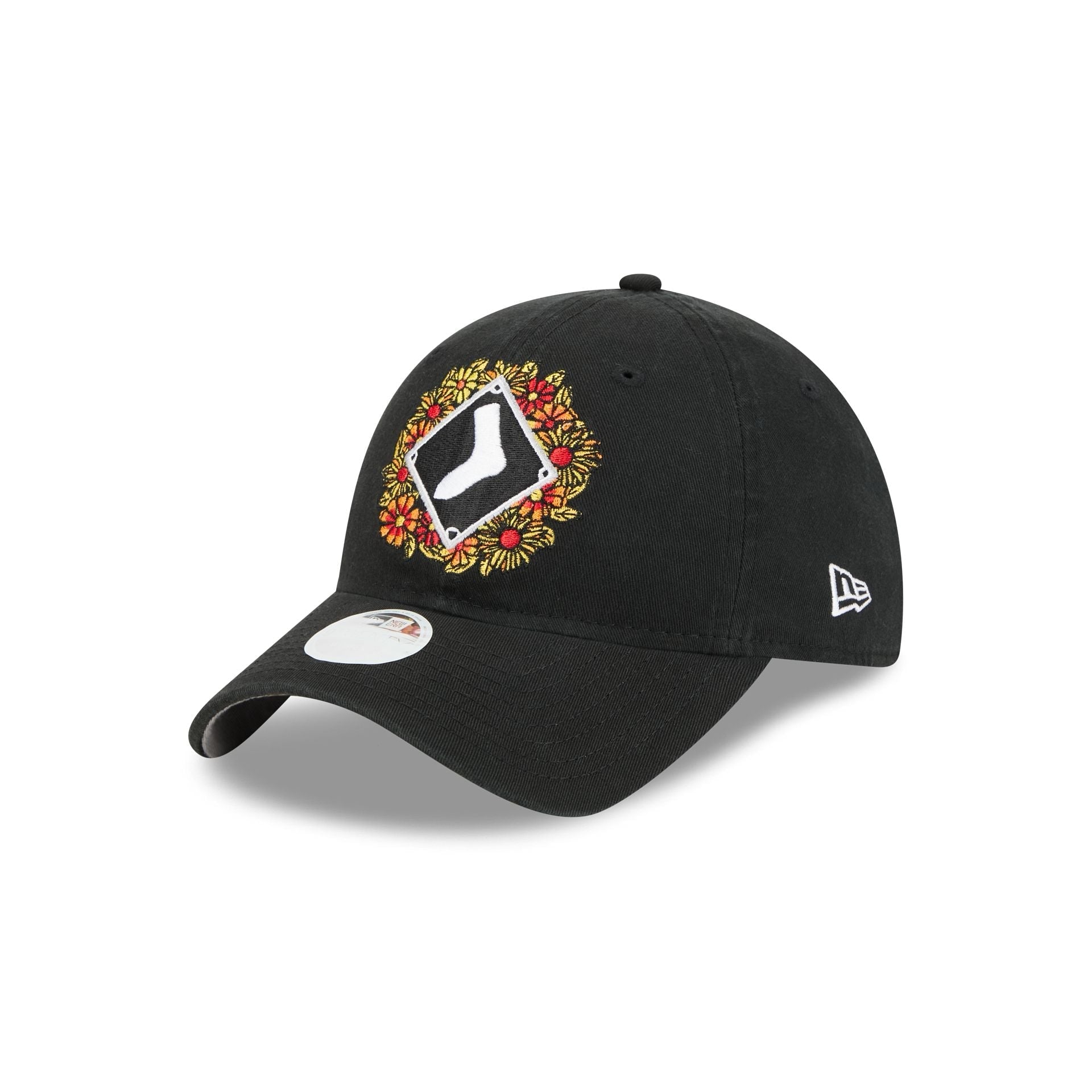 https://cdn.shopify.com/s/files/1/0601/2554/4675/files/60832571_9TWENTY_LifestyleEnergy_CHIWHI_BLK_3QL.jpg?v=1760913940