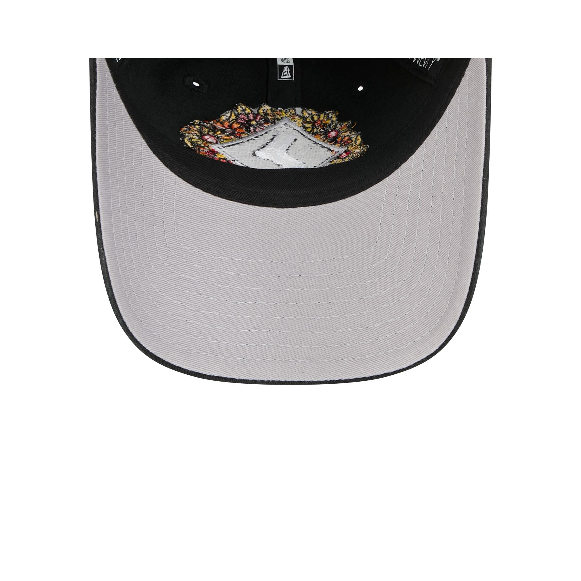 https://cdn.shopify.com/s/files/1/0601/2554/4675/files/60832571_9TWENTY_LifestyleEnergy_CHIWHI_BLK_UV.jpg?v=1760913940